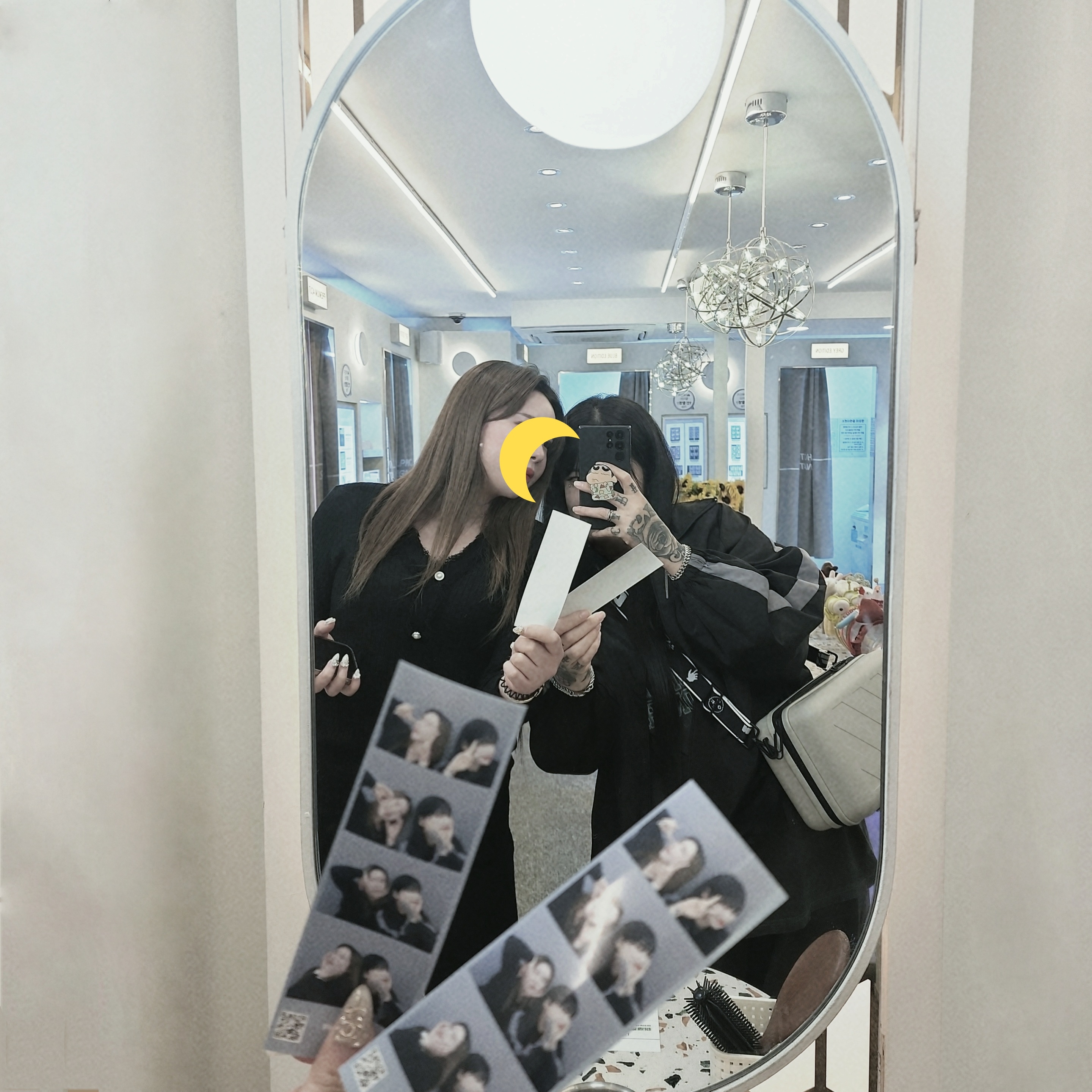 Off-White x Amore Pacific Protection Box (Without Cosmetics) 착용 스타일