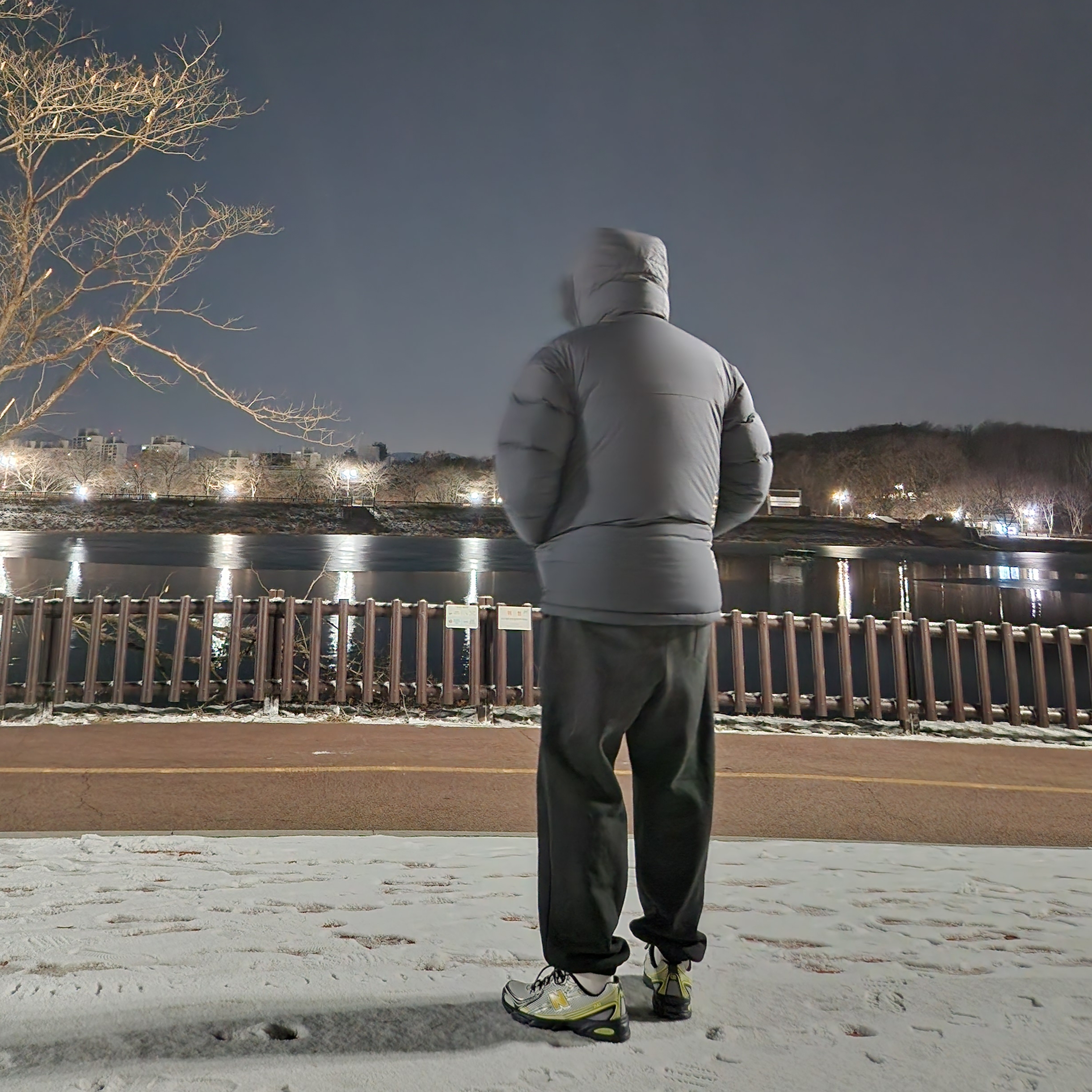New Balance 740v2 Sea Salt Phantom 착용 스타일 - 2