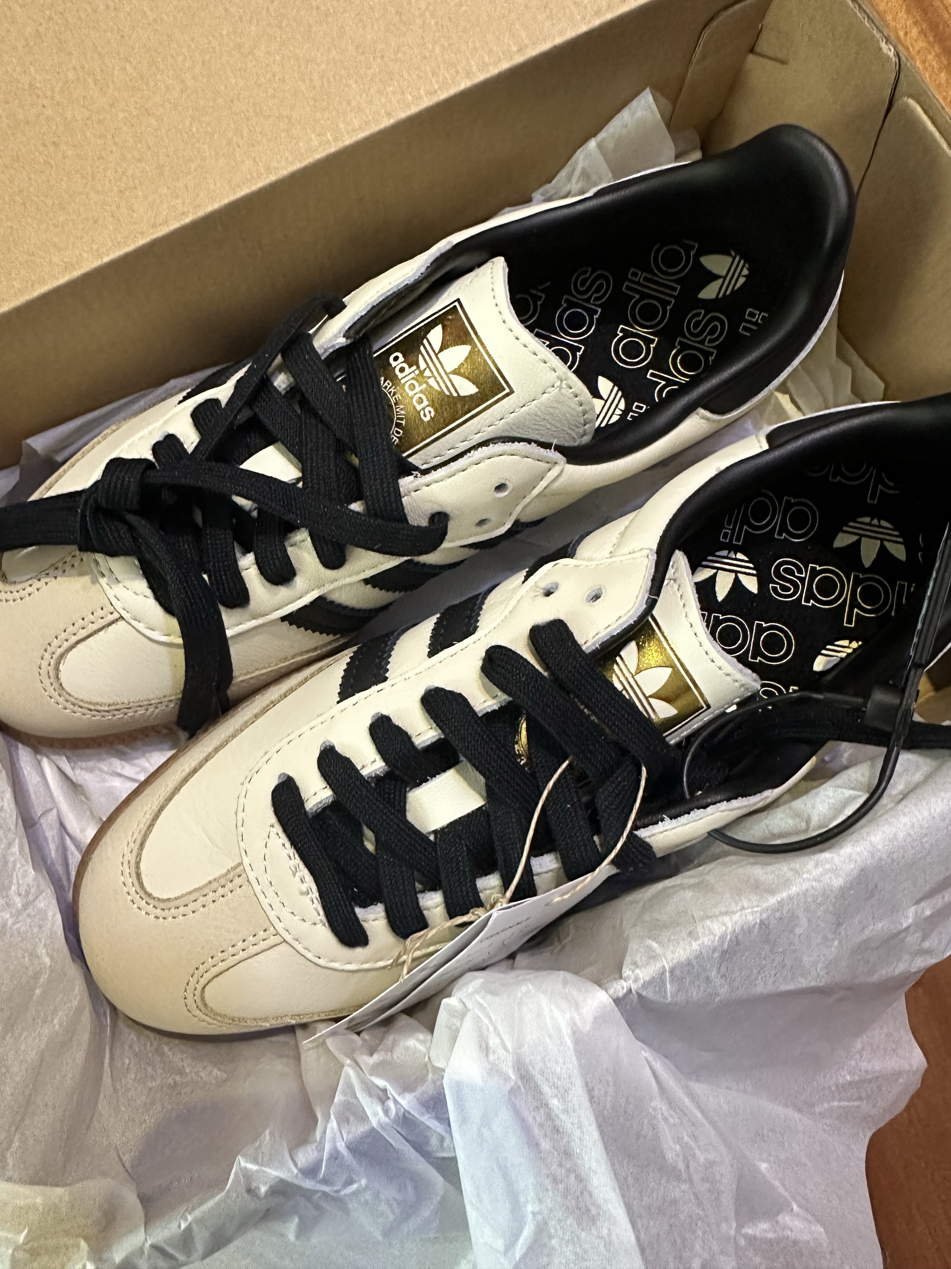 (W) Adidas Samba OG Cream White Core Black 착용 스타일