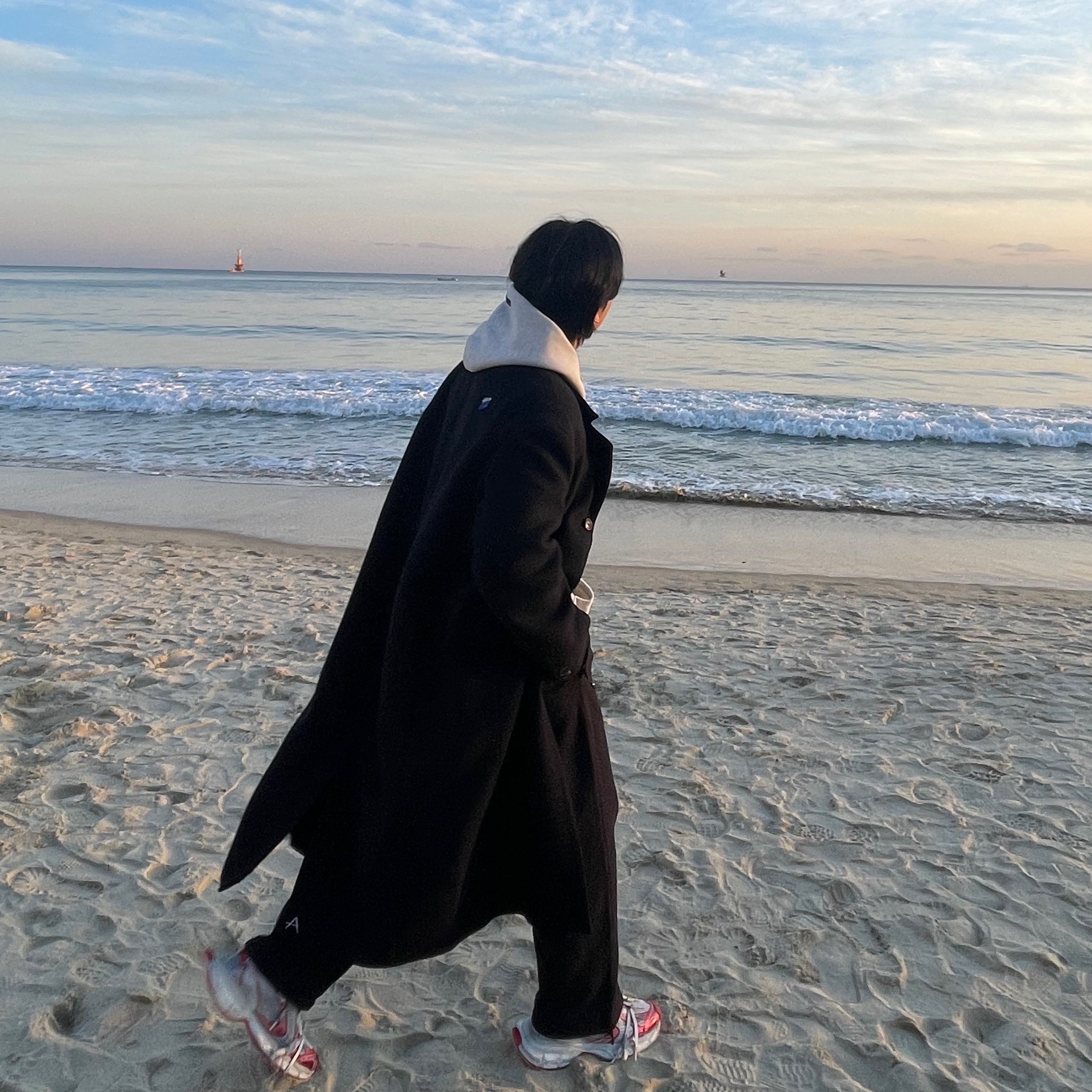 Nike NSW Swoosh Open Hem Fleece Pants Black - Asia, Balenciaga 3XL Sneakers White Red 착용 스타일