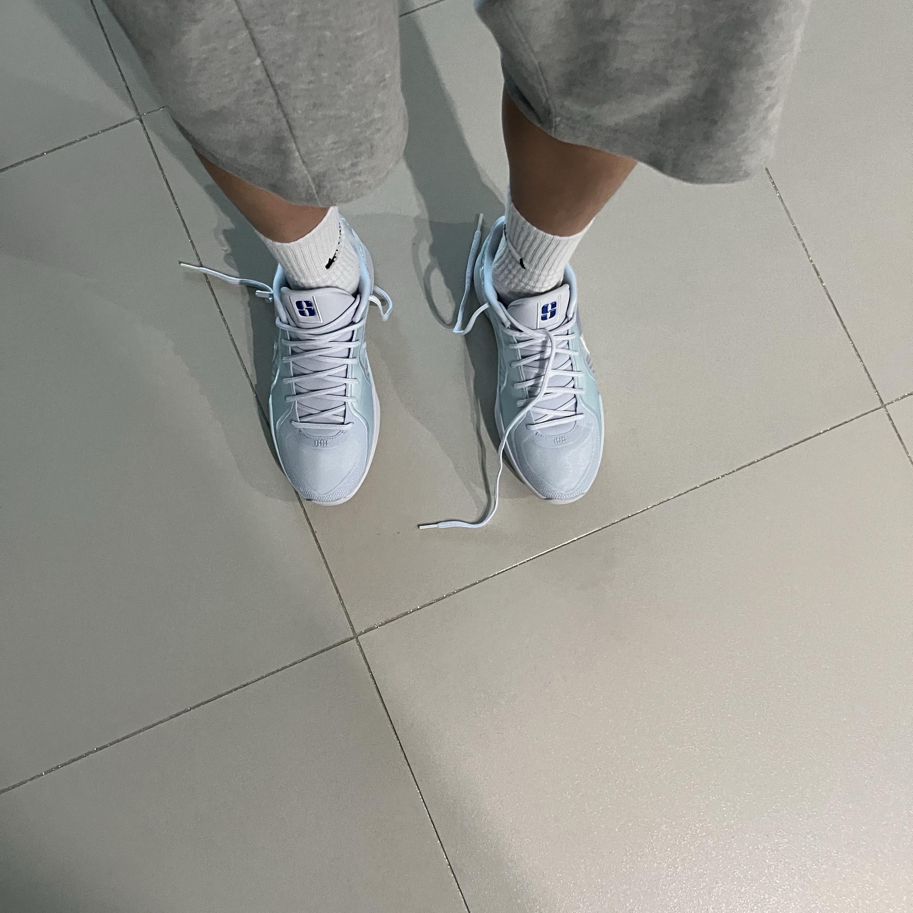 Nike Sabrina 2 EP Conductor 착용 스타일