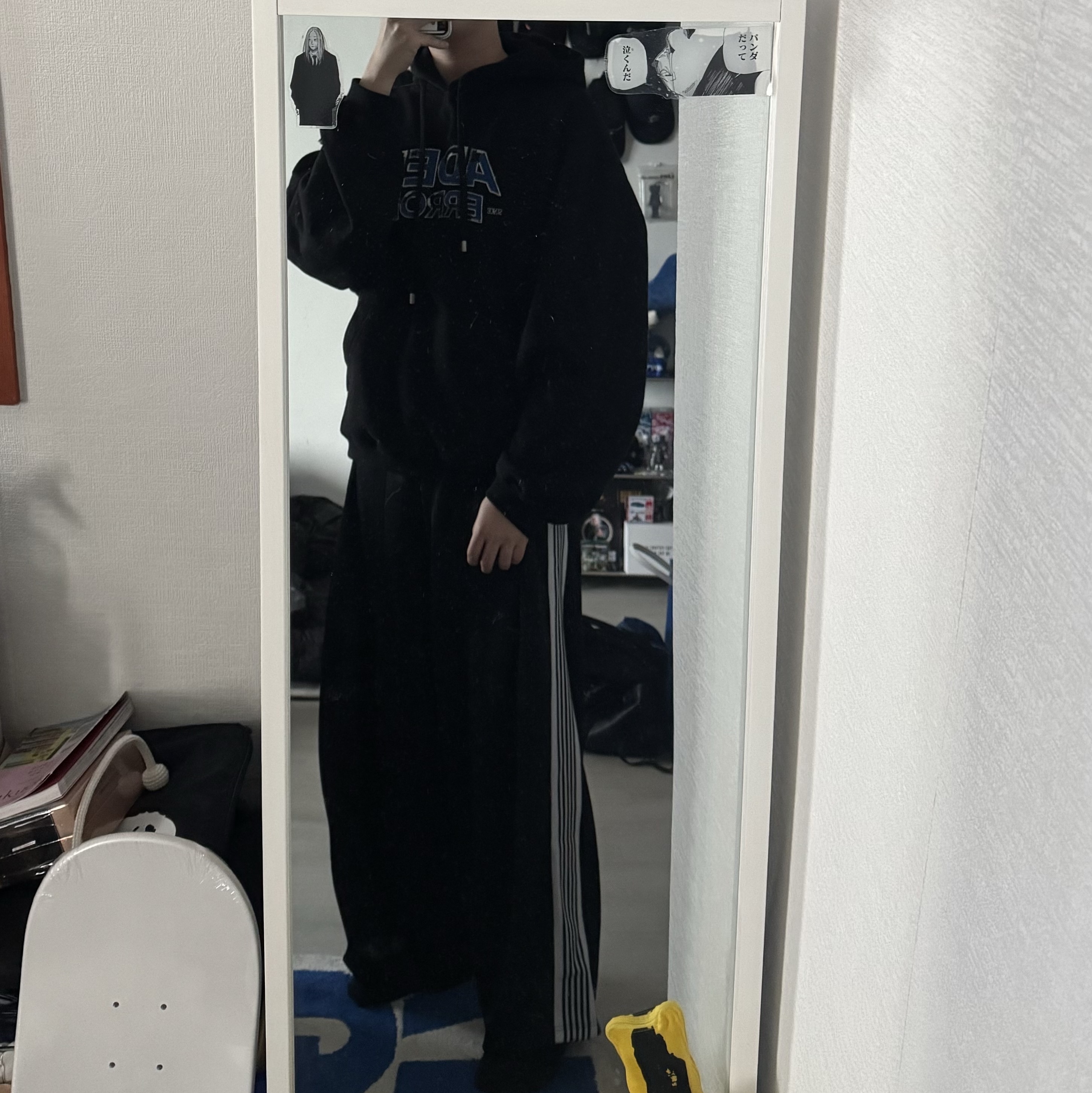 Needles x LHP H.D. Track Pants Poly Smooth Black White, Ader Error Edca Logo Hoodie Noir 착용 스타일