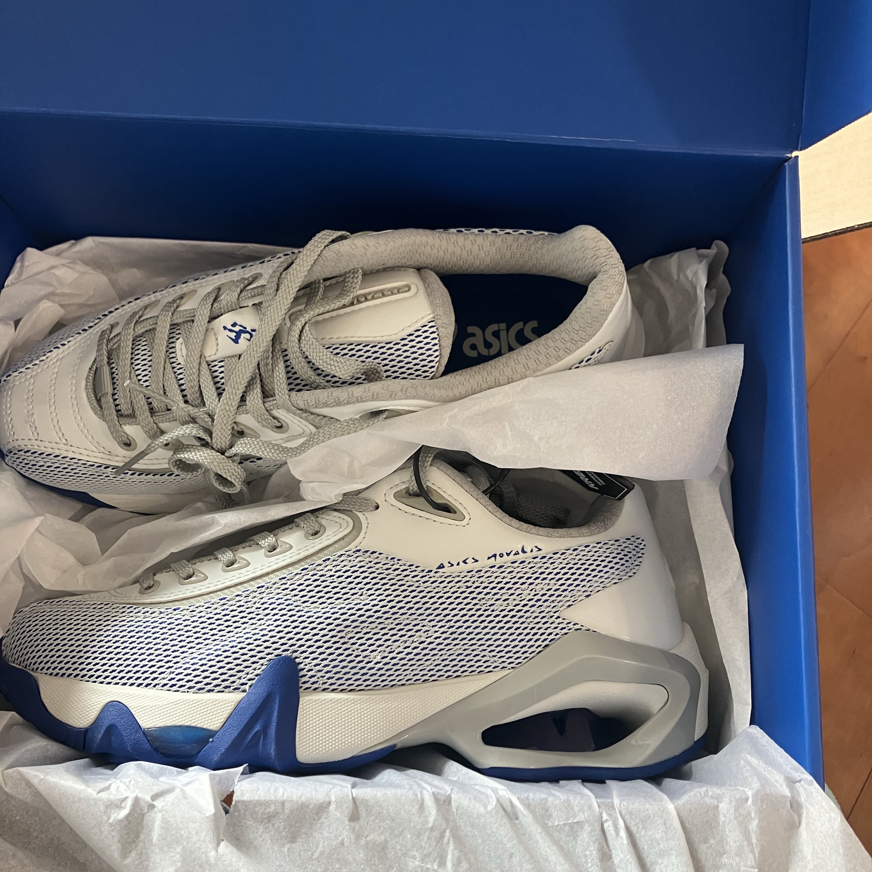 Asics x Kiko Kostadinov Novalis Gel-Teremoa Snow White Asics Blue 착용 스타일