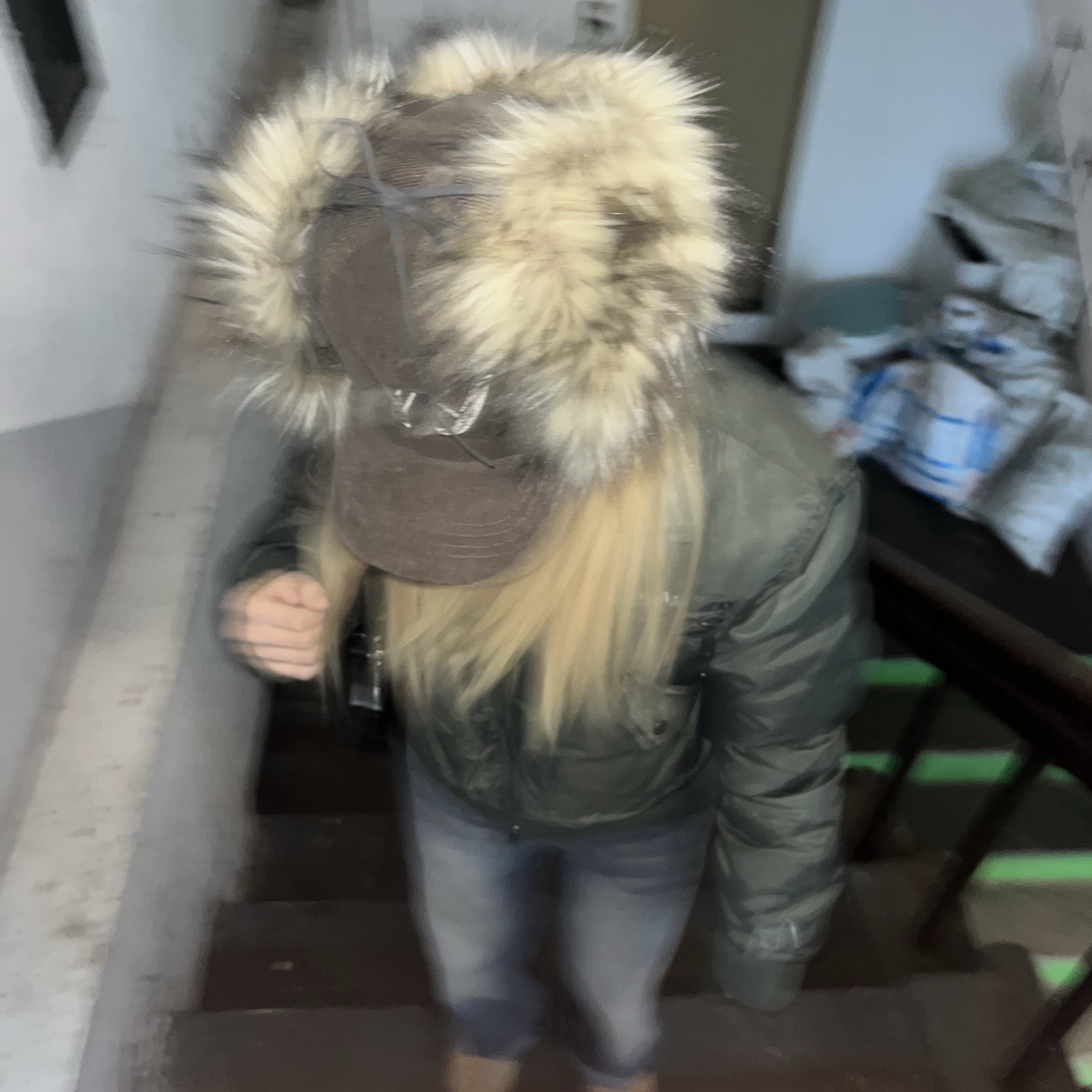 Open Yy Faux Fur Corduroy Earflap Cap Khaki 착용 스타일 - 3