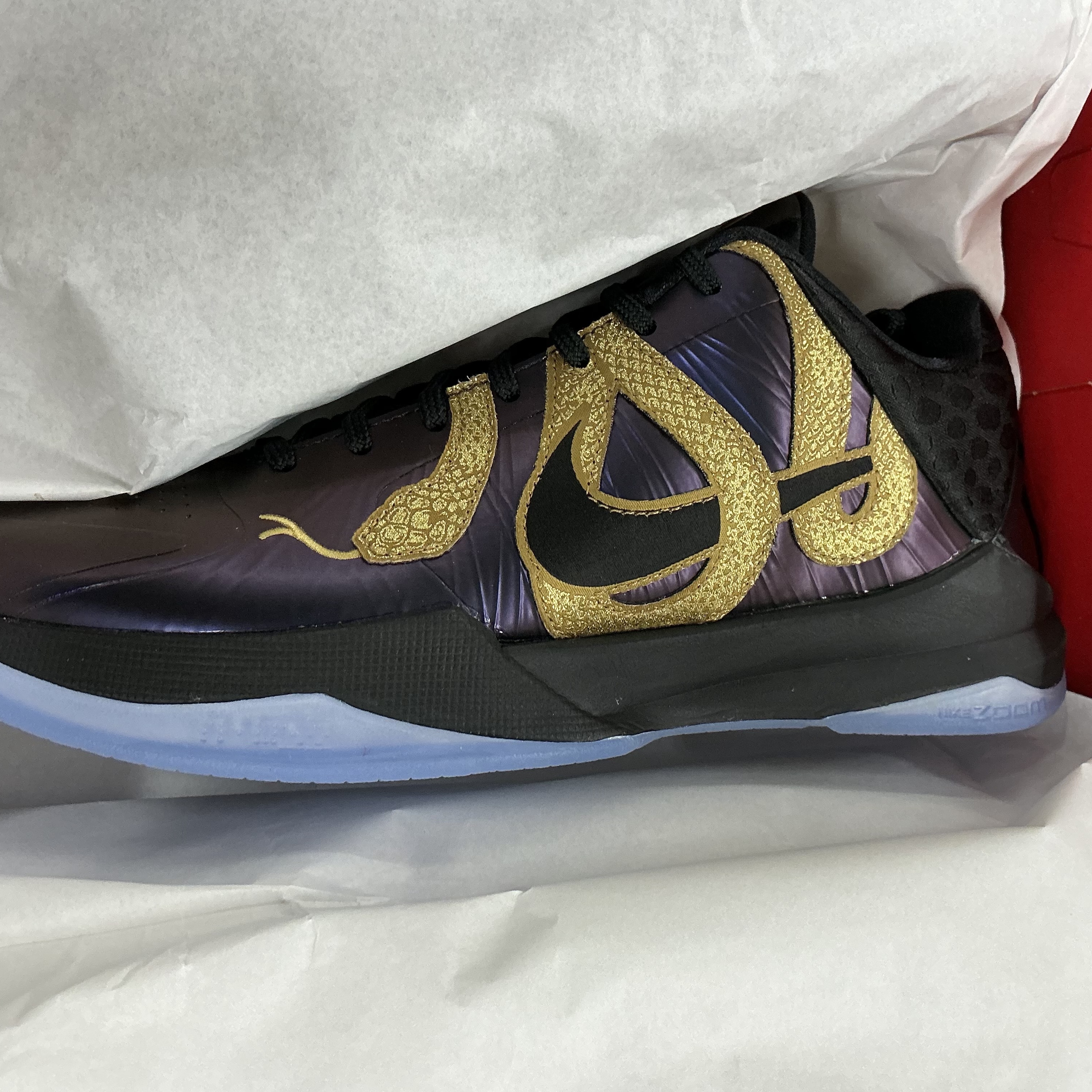 Nike Kobe 5 Protro Year of the Mamba Eggplant 착용 스타일 - 4