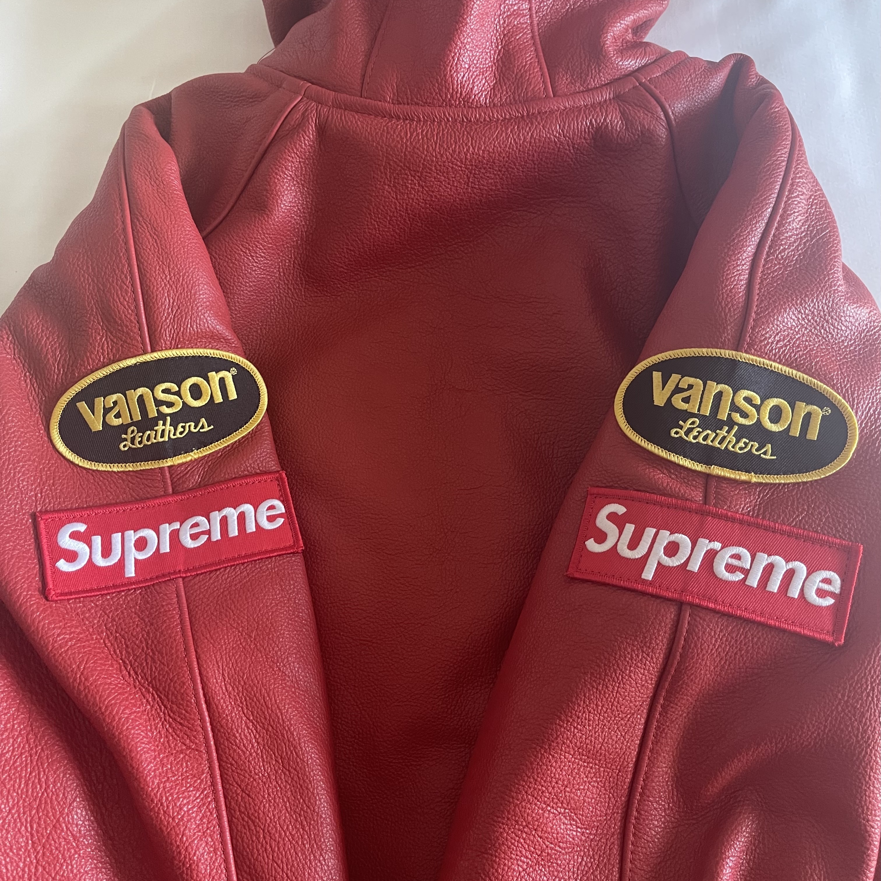 Supreme x Vanson Leathers Hooded Work Jacket Red - 24FW 착용 스타일 - 2