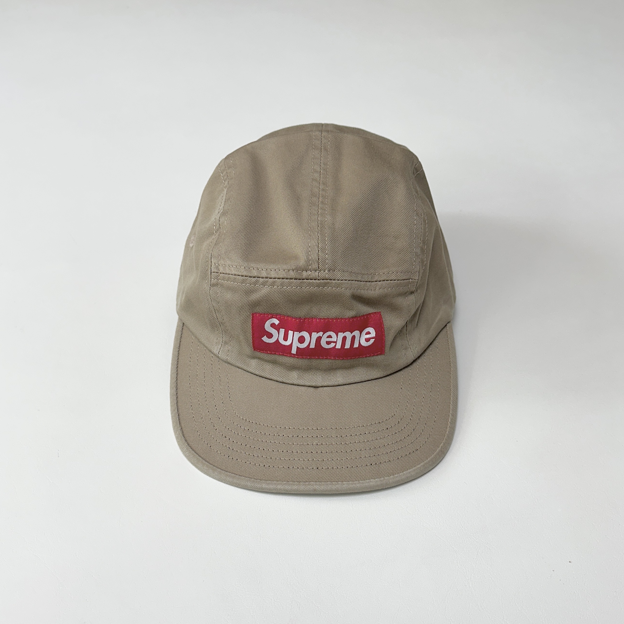Supreme Washed Chino Twill Camp Cap Tan - 24FW 착용 스타일 - 1
