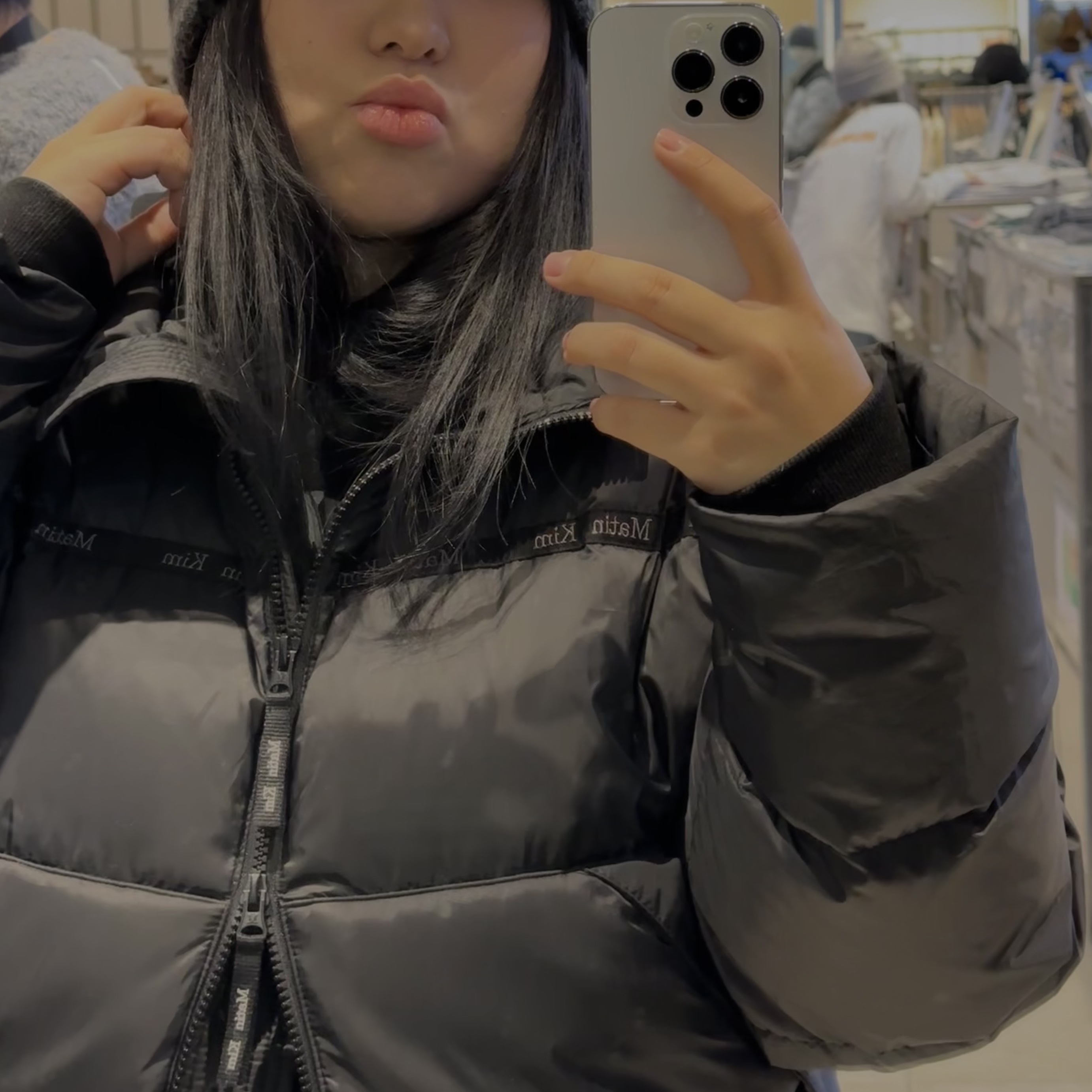 (W) Matin Kim Taping Puffer Down Jumper Black 착용 스타일