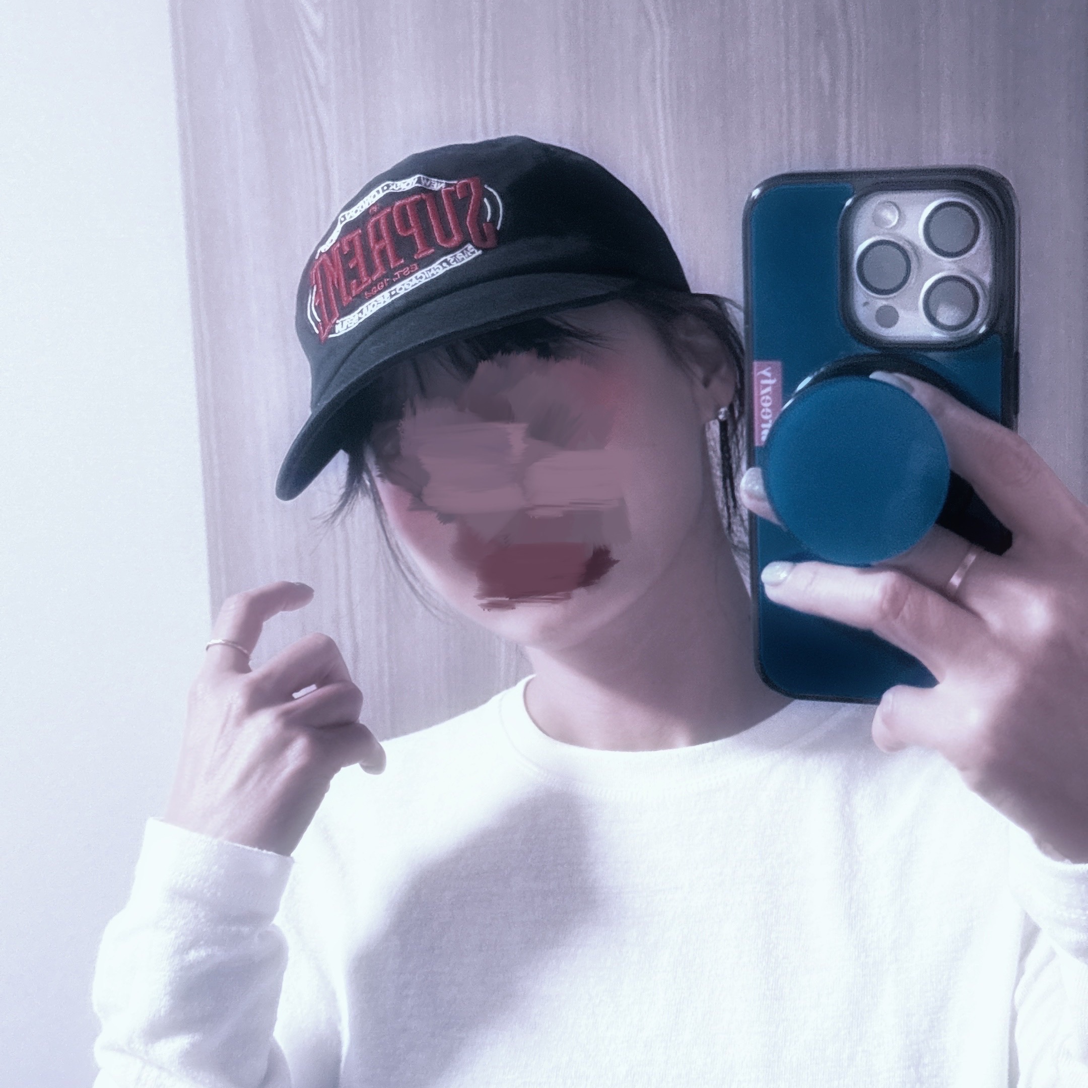 Supreme Warm Up 6-Panel Black - 23FW 착용 스타일