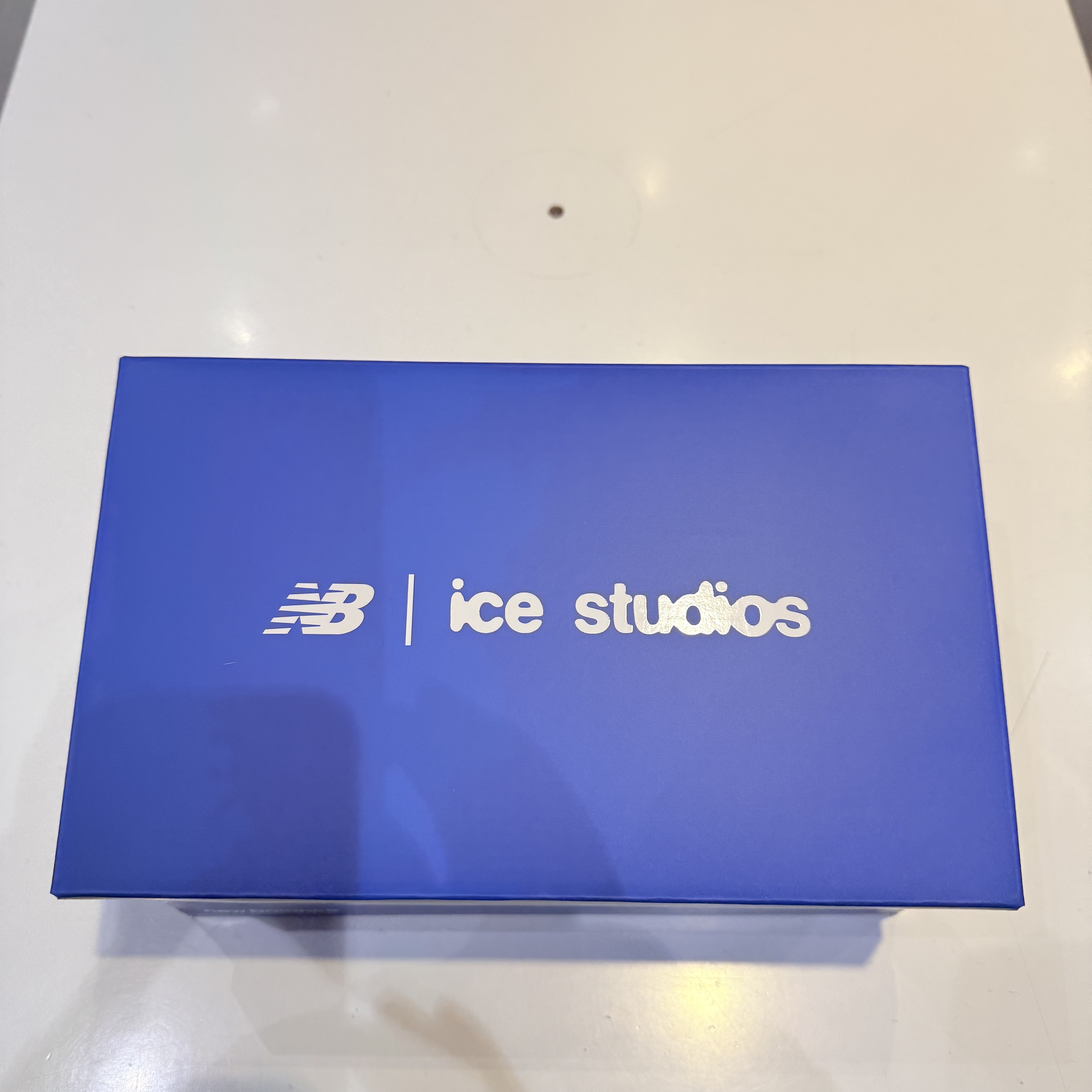 New Balance x Ice Studios Minimus Trail Pristine Marine Blue - D Standard 착용 스타일 - 3