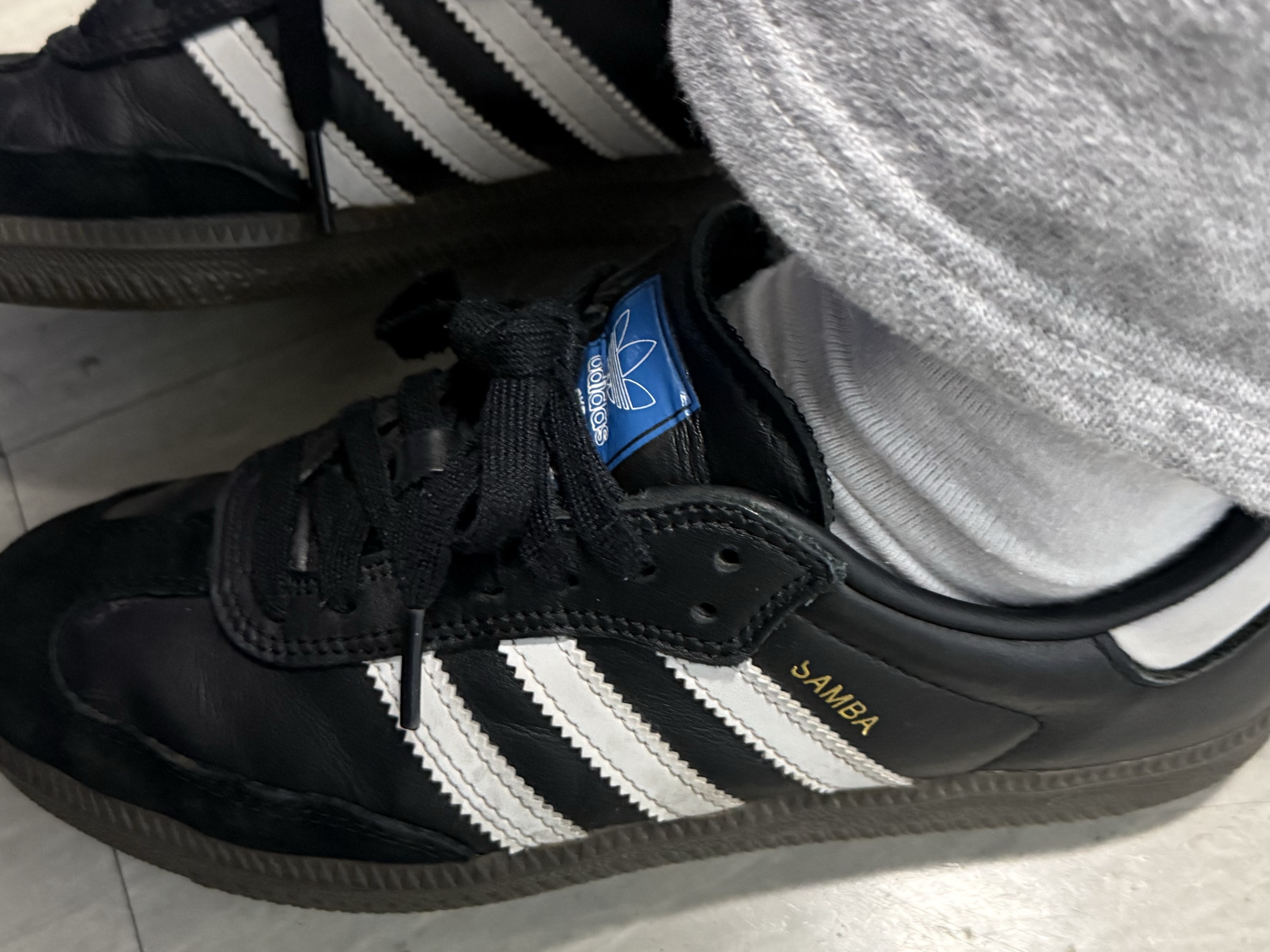 Adidas Samba ADV Black 착용 스타일