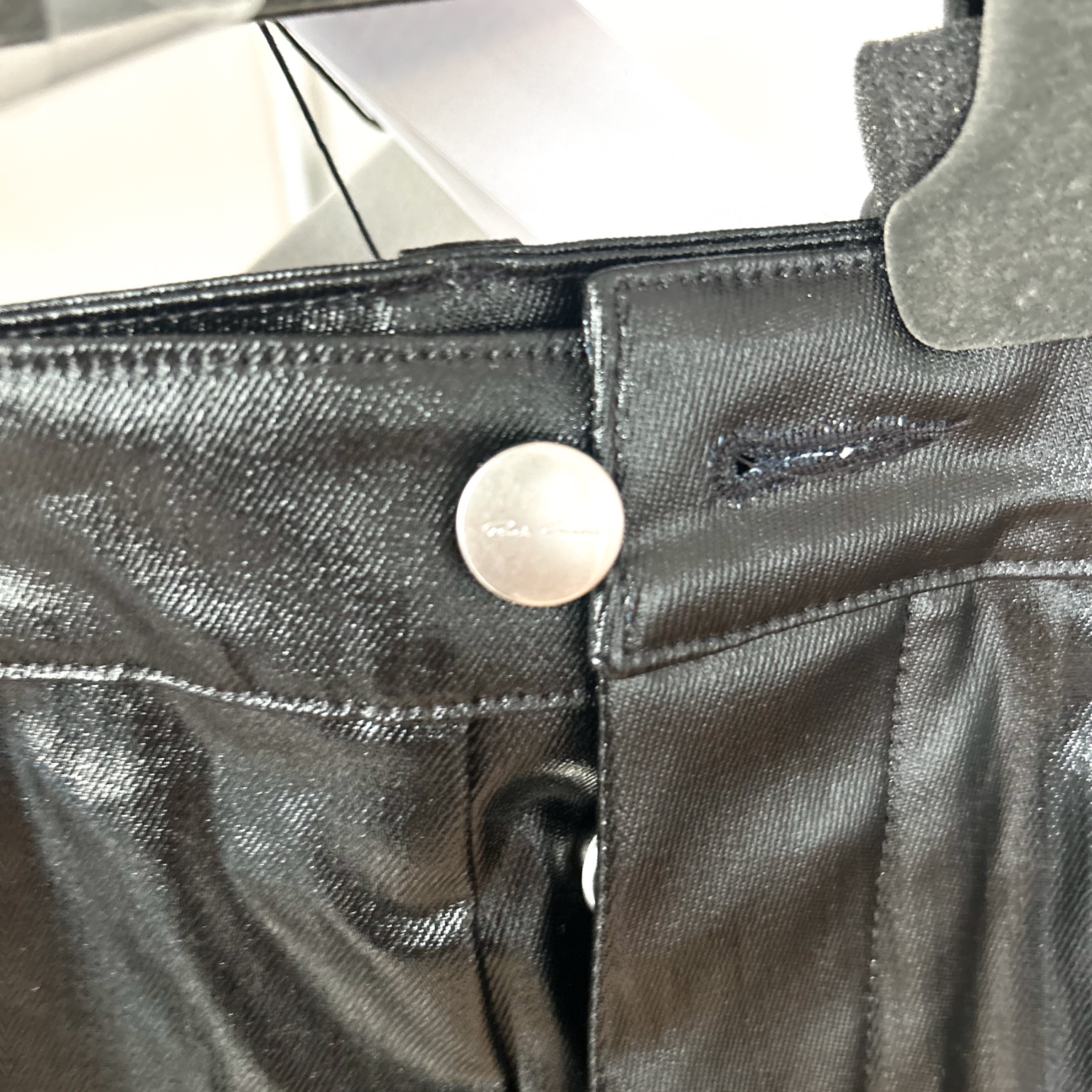 Rick Owens Geth Denim Pants Black 착용 스타일 - 2