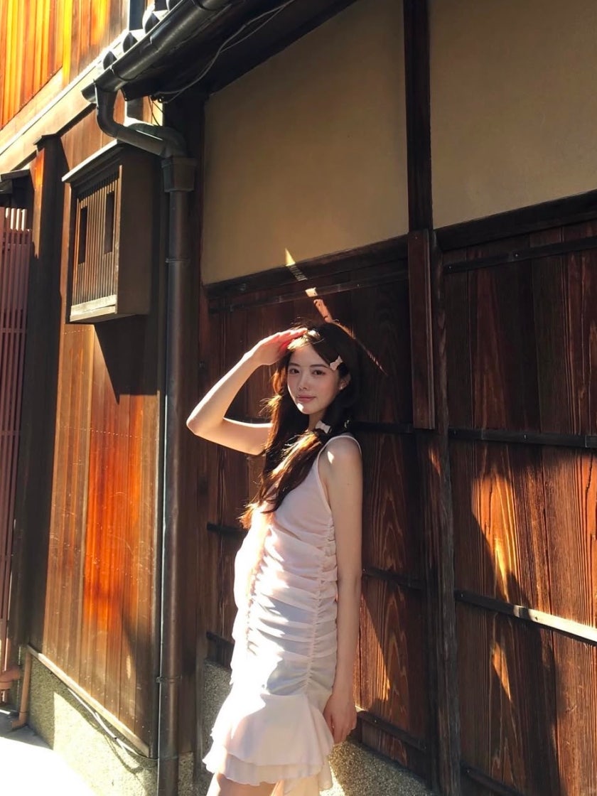 【NEWALRIN】Bell shirring unbalanced chiffon Dress♥3C Newalrin Bell Shirrin STYLE | KREAM