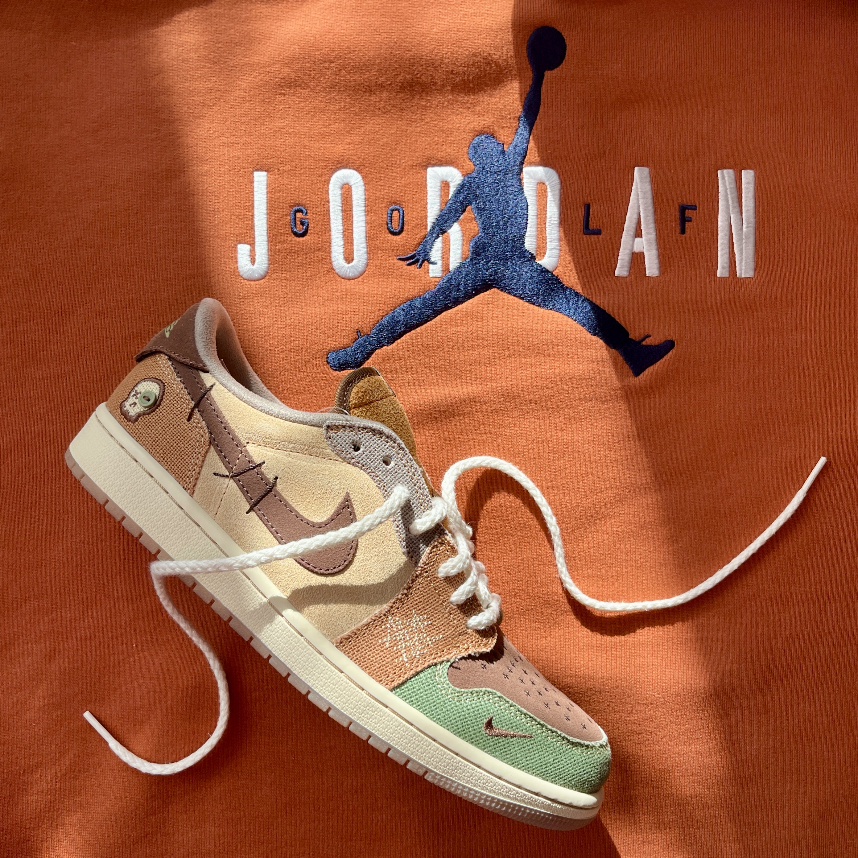 Jordan Zion 2 PF Sesame Muslin, Jordan x Eastside Golf Fleece Hoodie Burnt Sunrise - Asia 착용 스타일 - 1