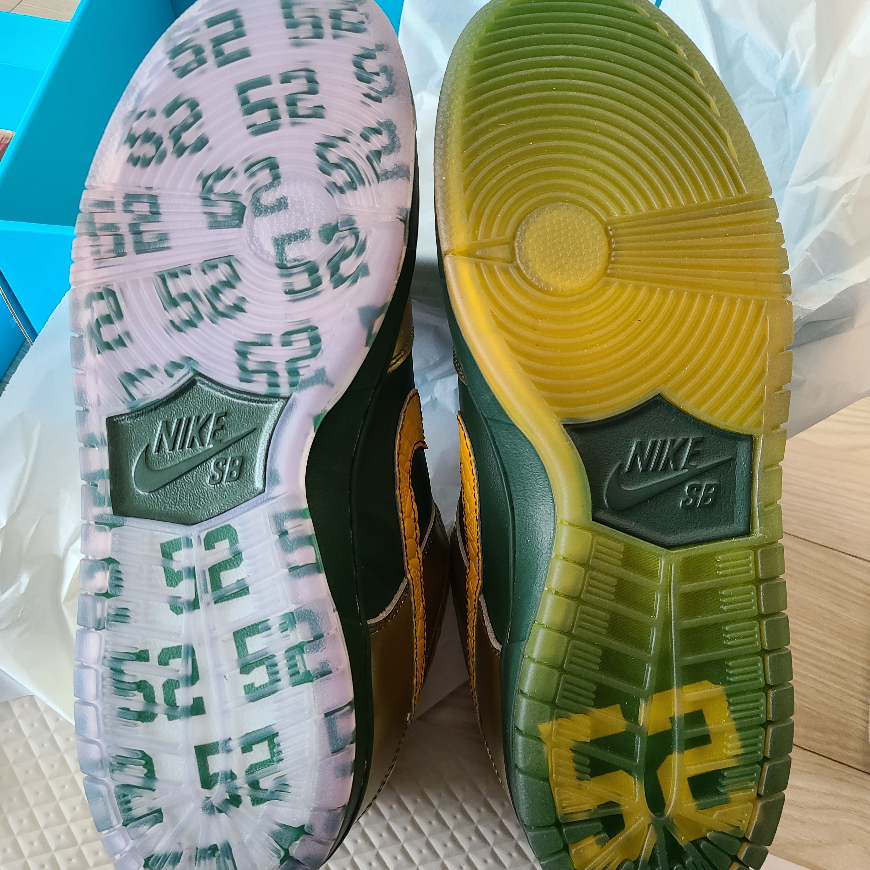 Nike SB Dunk Low Doernbecher 2018 착용 스타일 - 6