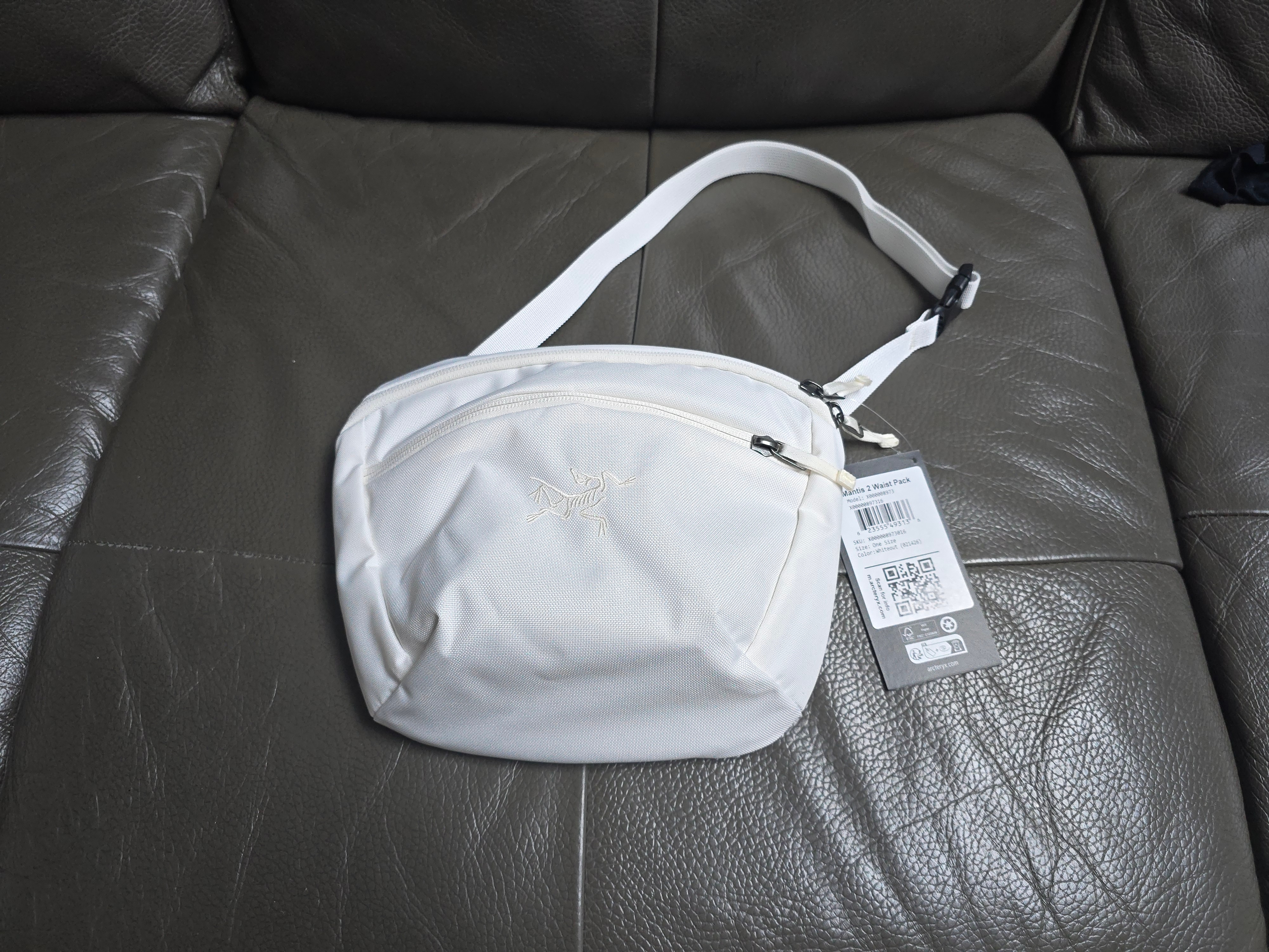 Arc'teryx Mantis 2 Waistpack Whiteout 착용 스타일 - 2