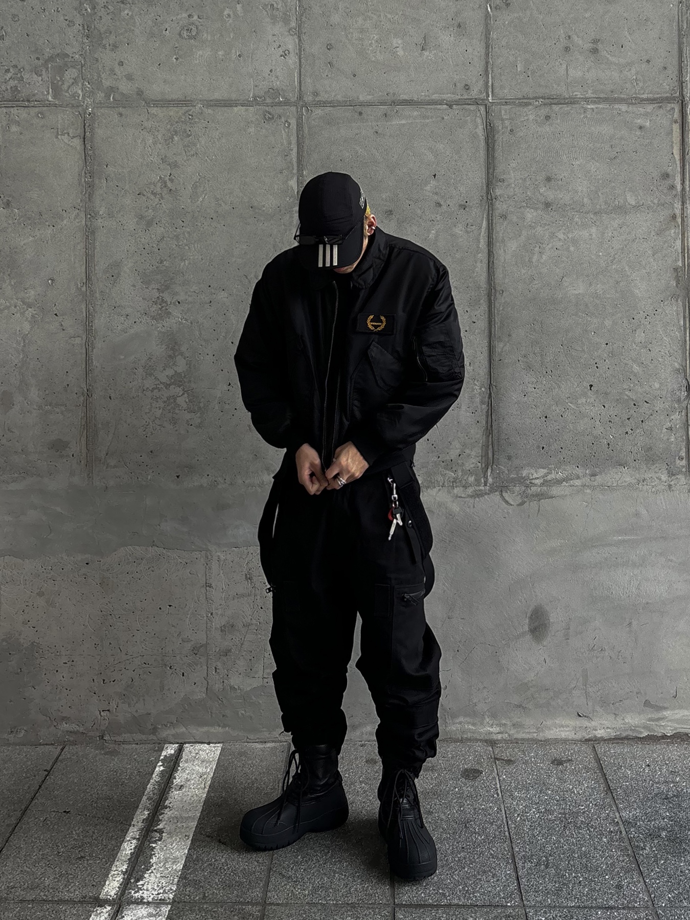 Wapworks Arctic Suspender Pants Black 착용 스타일 - 1