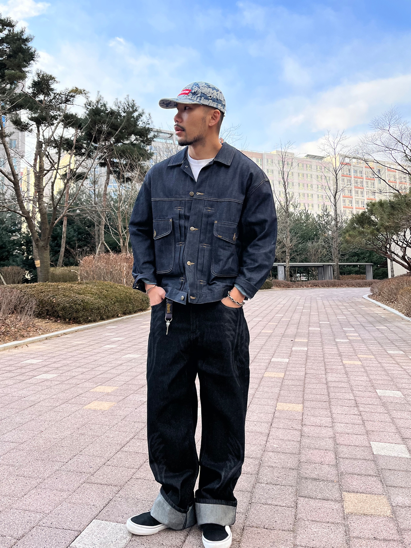 Supreme Fat Tip Jacquard Denim Camp Cap Blue - 22SS 착용 스타일 - 2