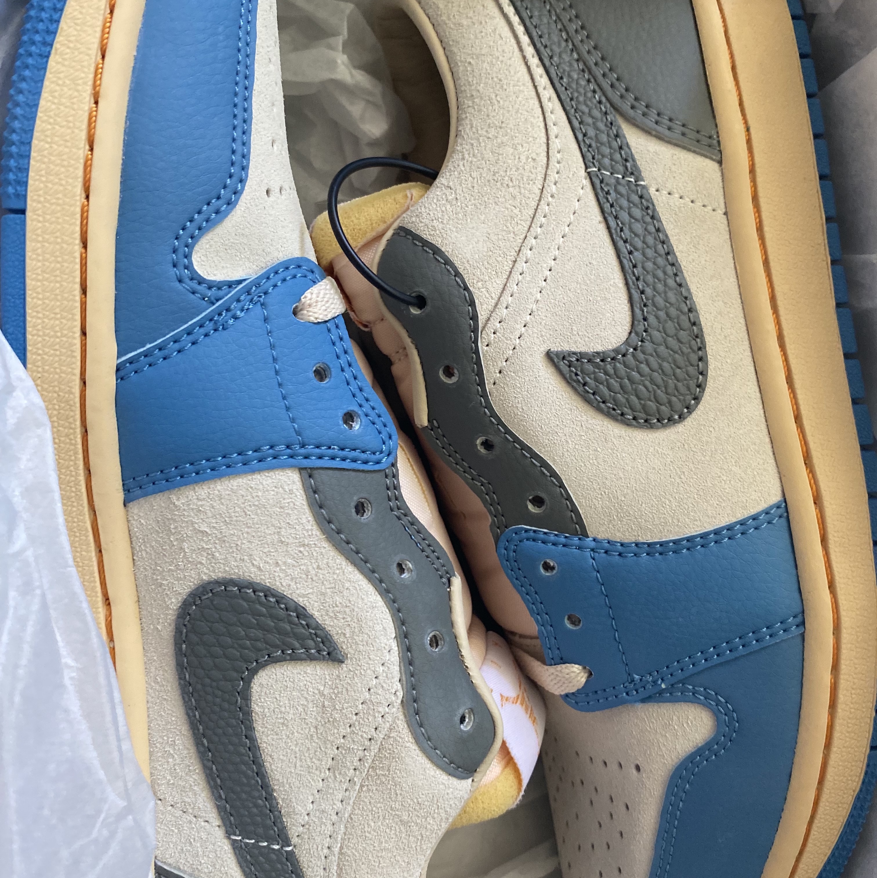 Jordan 1 Low SE Tokyo 96 착용 스타일