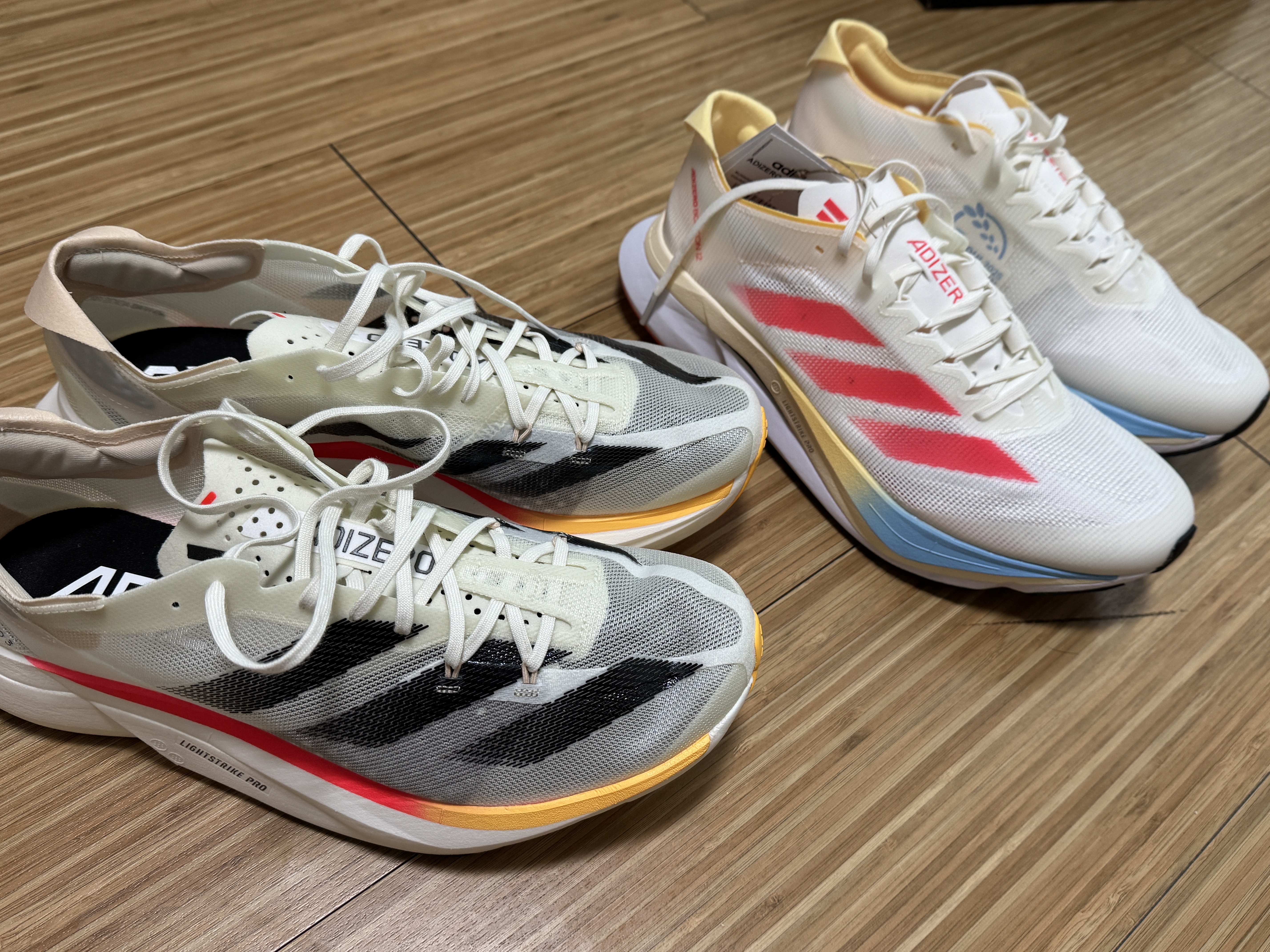 Adidas Adizero Boston 12 M Off White Orange Tint, Adidas Adizero Adios Pro 3 Ivory Crystal Sand 착용 스타일
