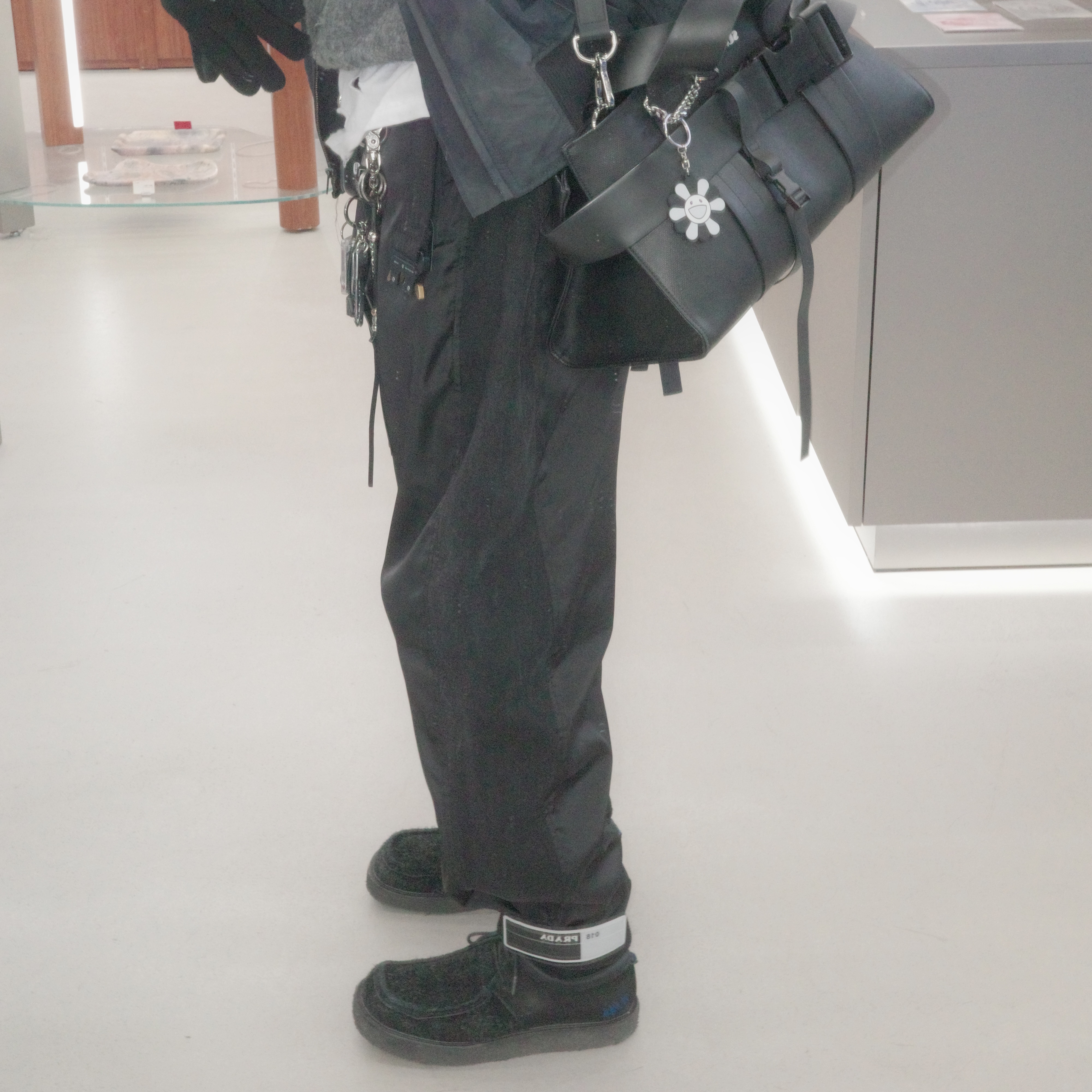 Chrome Hearts Fleur Leather Patch Cashmere Beanie Black, Sansan Gear Fleece Gloves Black 착용 스타일 - 4