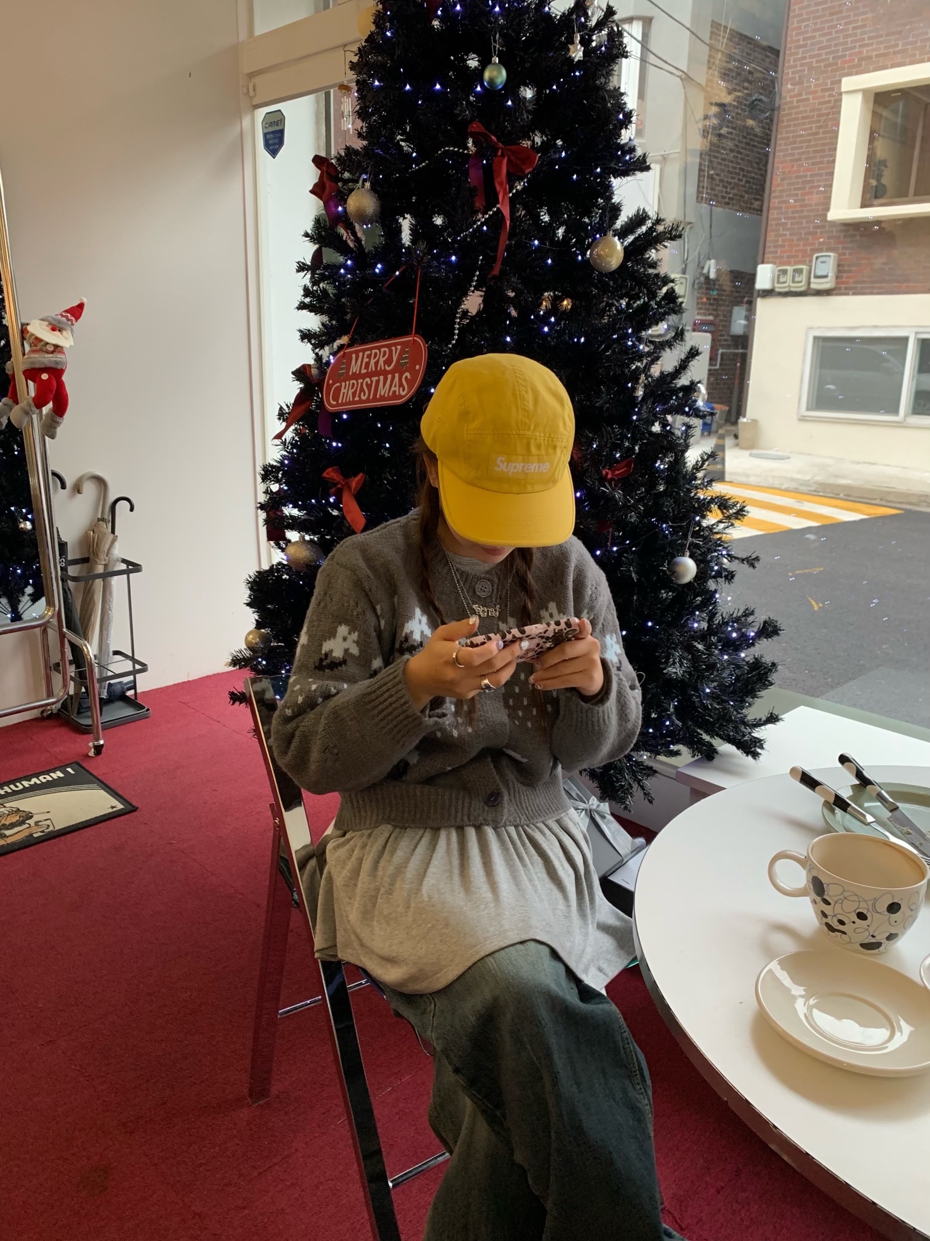 Supreme Washed Chino Twill Camp Cap Yellow - 23SS 착용 스타일