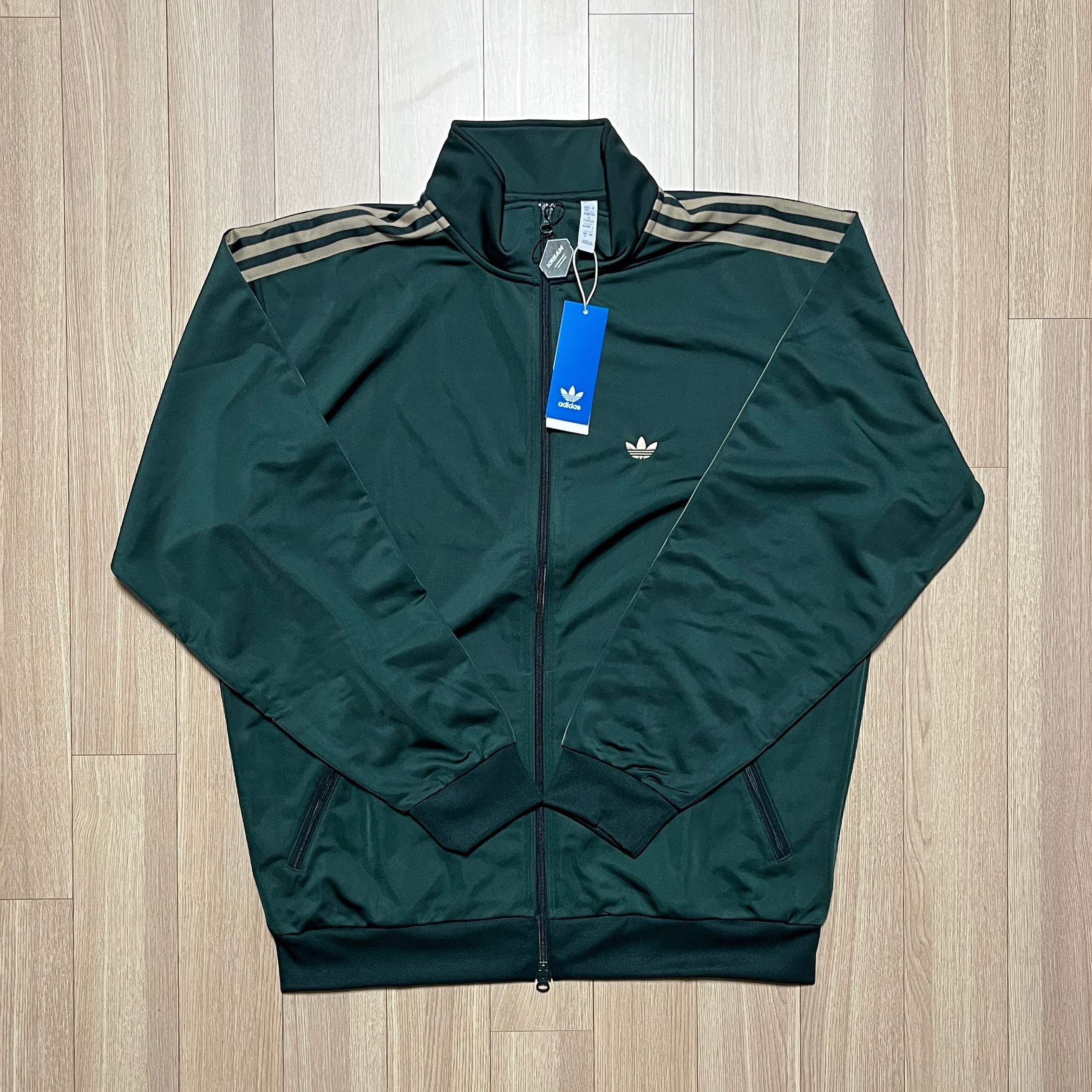 Adidas Originals Beckenbauer Track Jacket Shadow Green - KR Sizing 착용 스타일