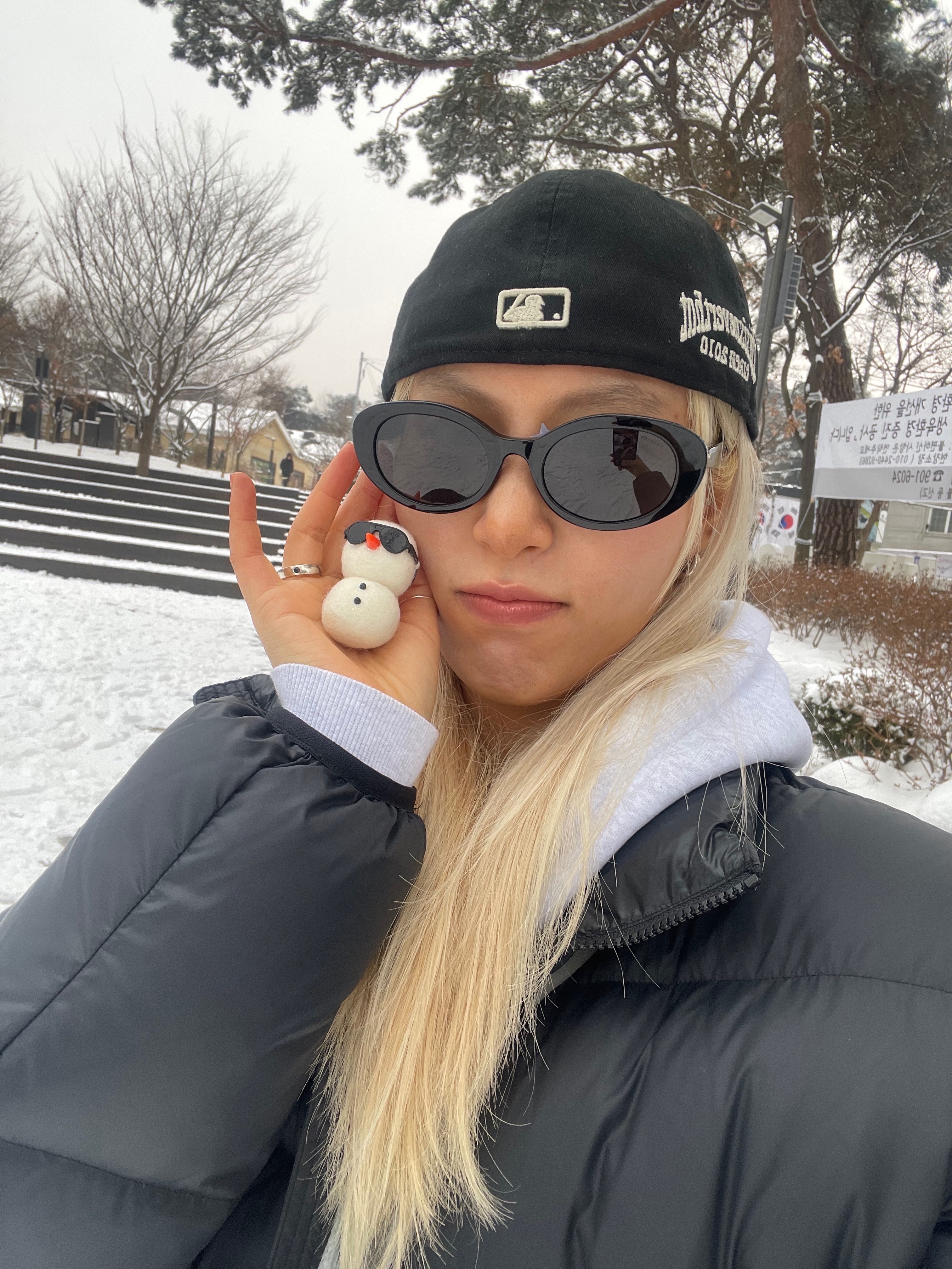 Supreme Leopard Velvet Camp Cap Tan - 24SS, Thisisneverthat Pertex T Down Jacket Black 착용 스타일 - 6