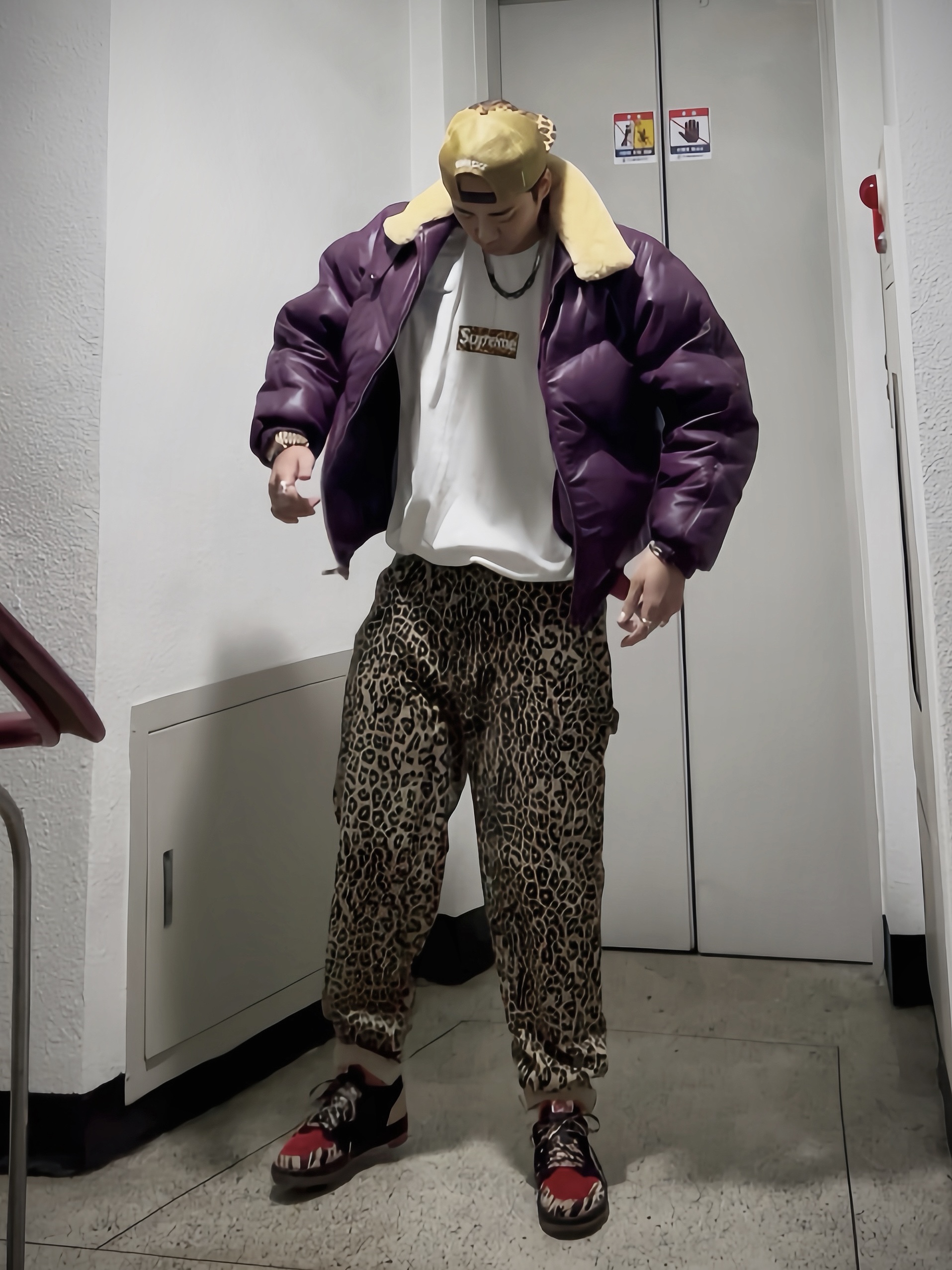 Supreme x Toy Machine Mesh Back 5-Panel Leopard - 24SS, Supreme Shanghai Box Logo T-Shirt White - 24SS ์ฐฉ์ฉ ์คํ์ผ