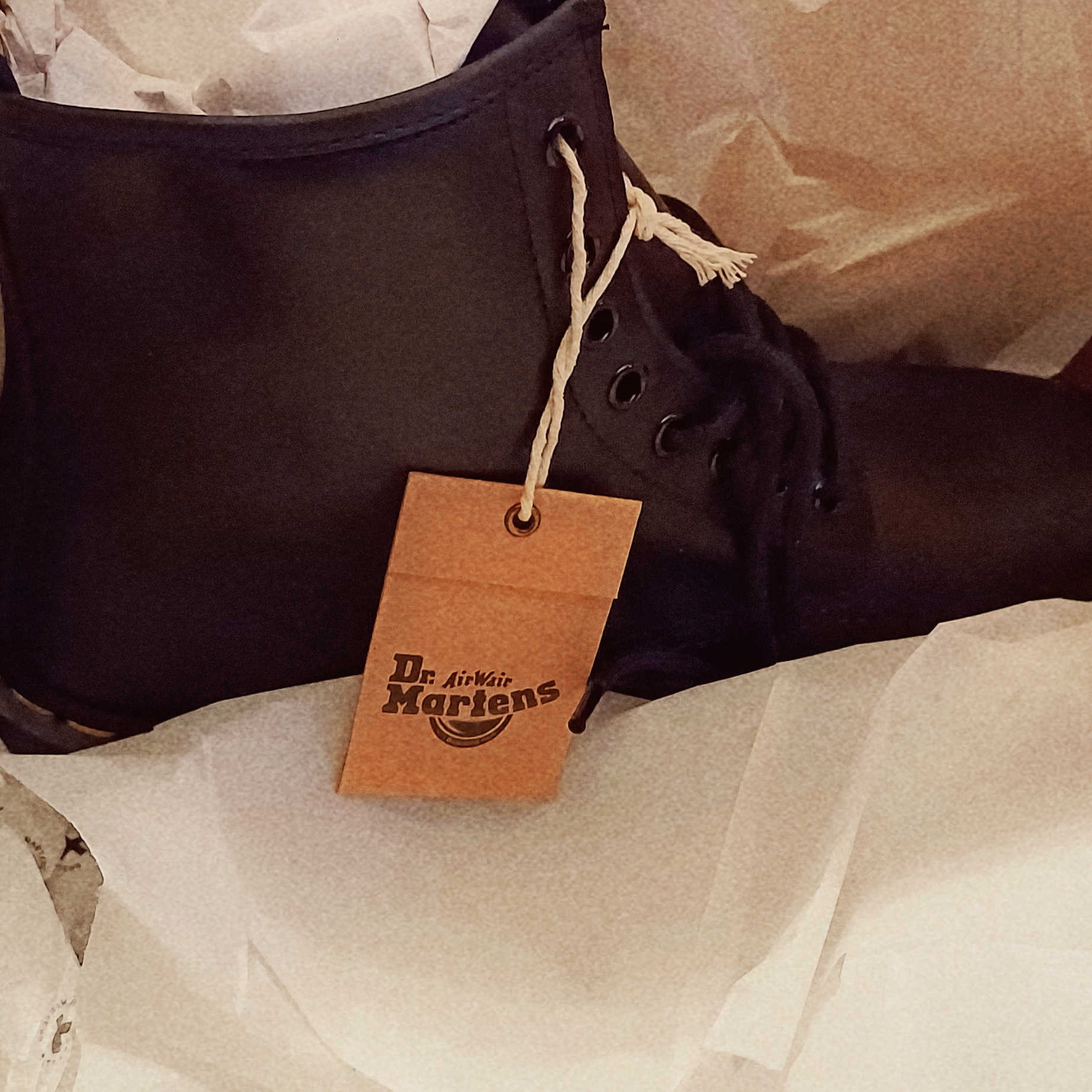 Dr. Martens 1460 Smooth Boots Black 착용 스타일 - 4