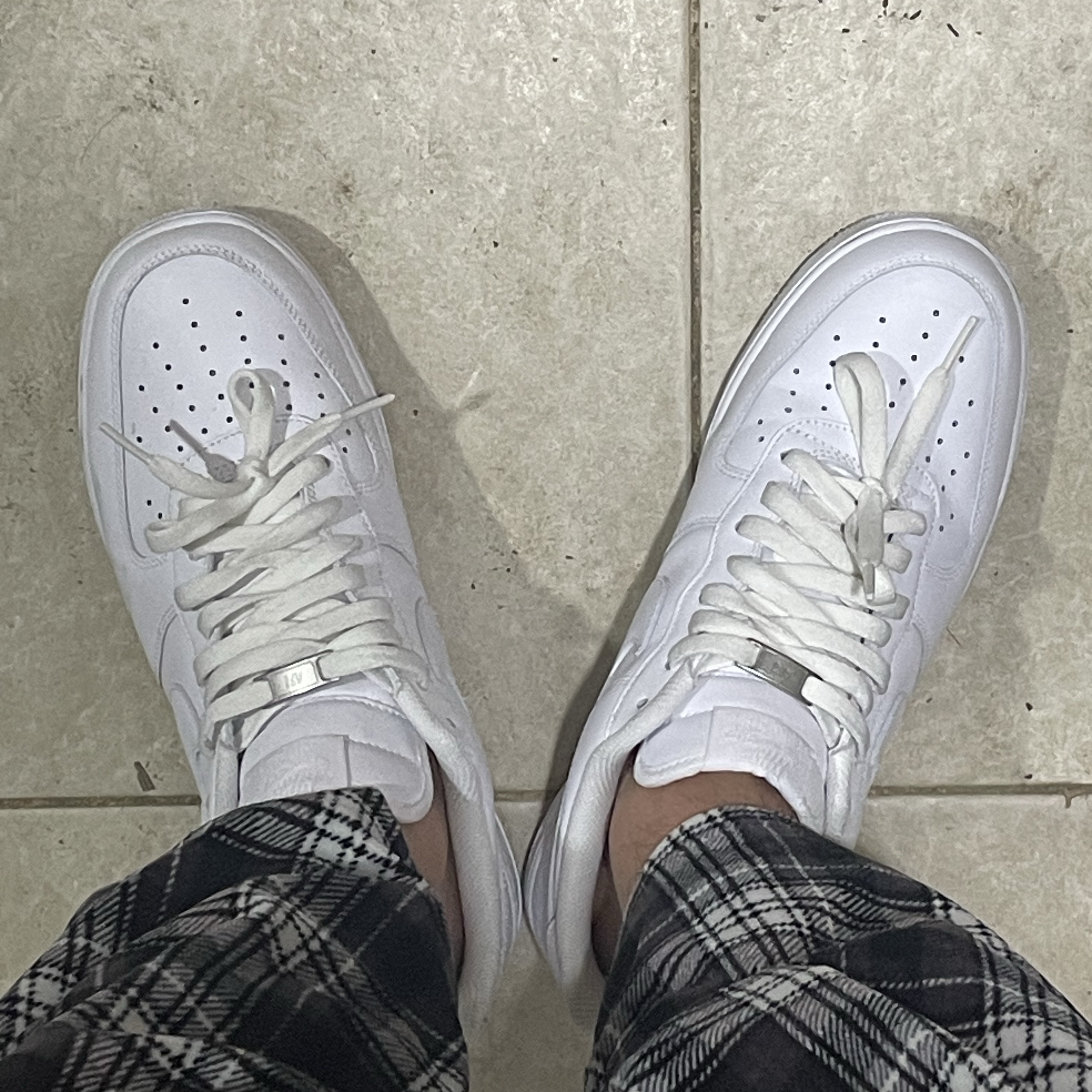 Nike Air Force 1 '07 Low White 착용 스타일