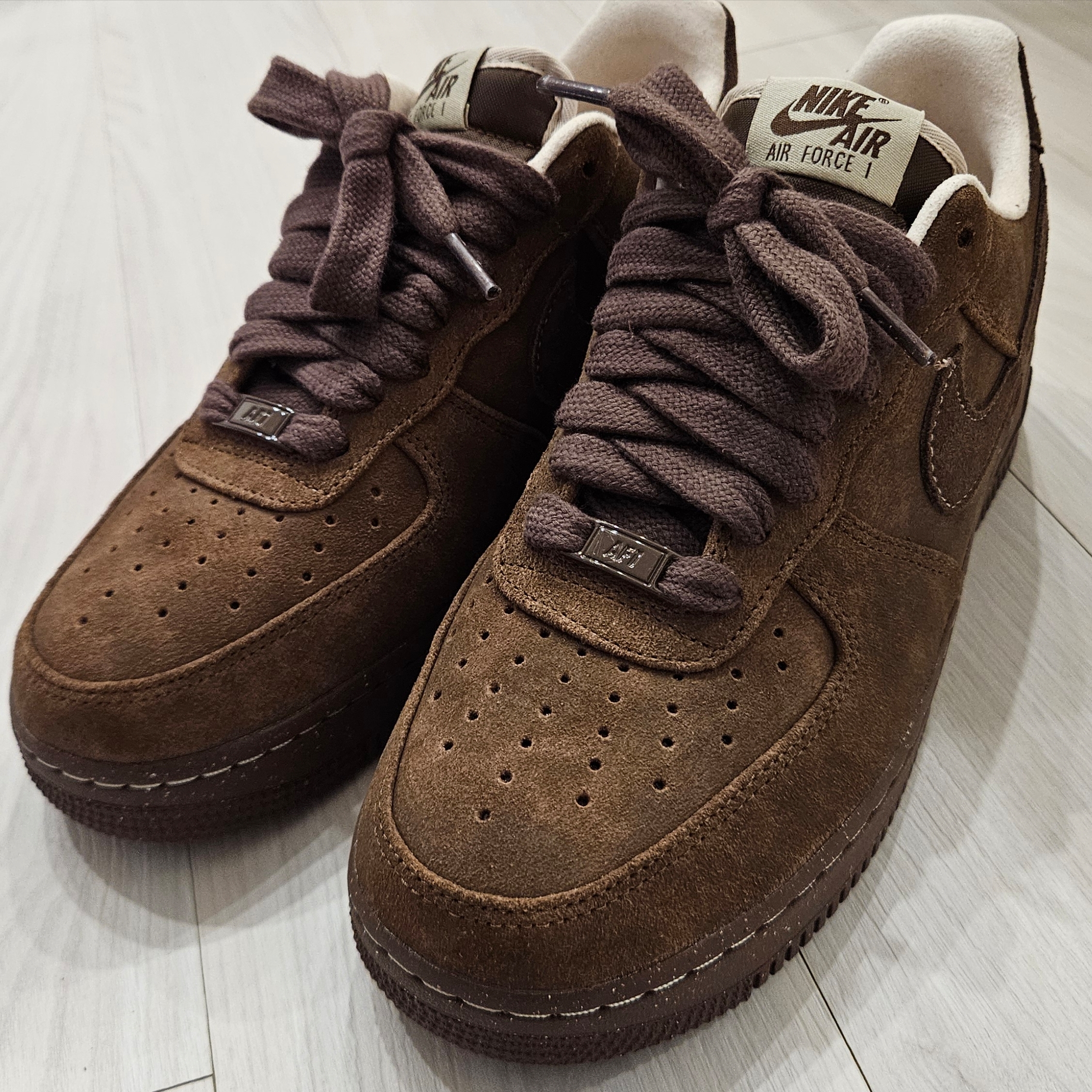 (W) Nike Air Force 1 '07 Cacao Wow 착용 스타일