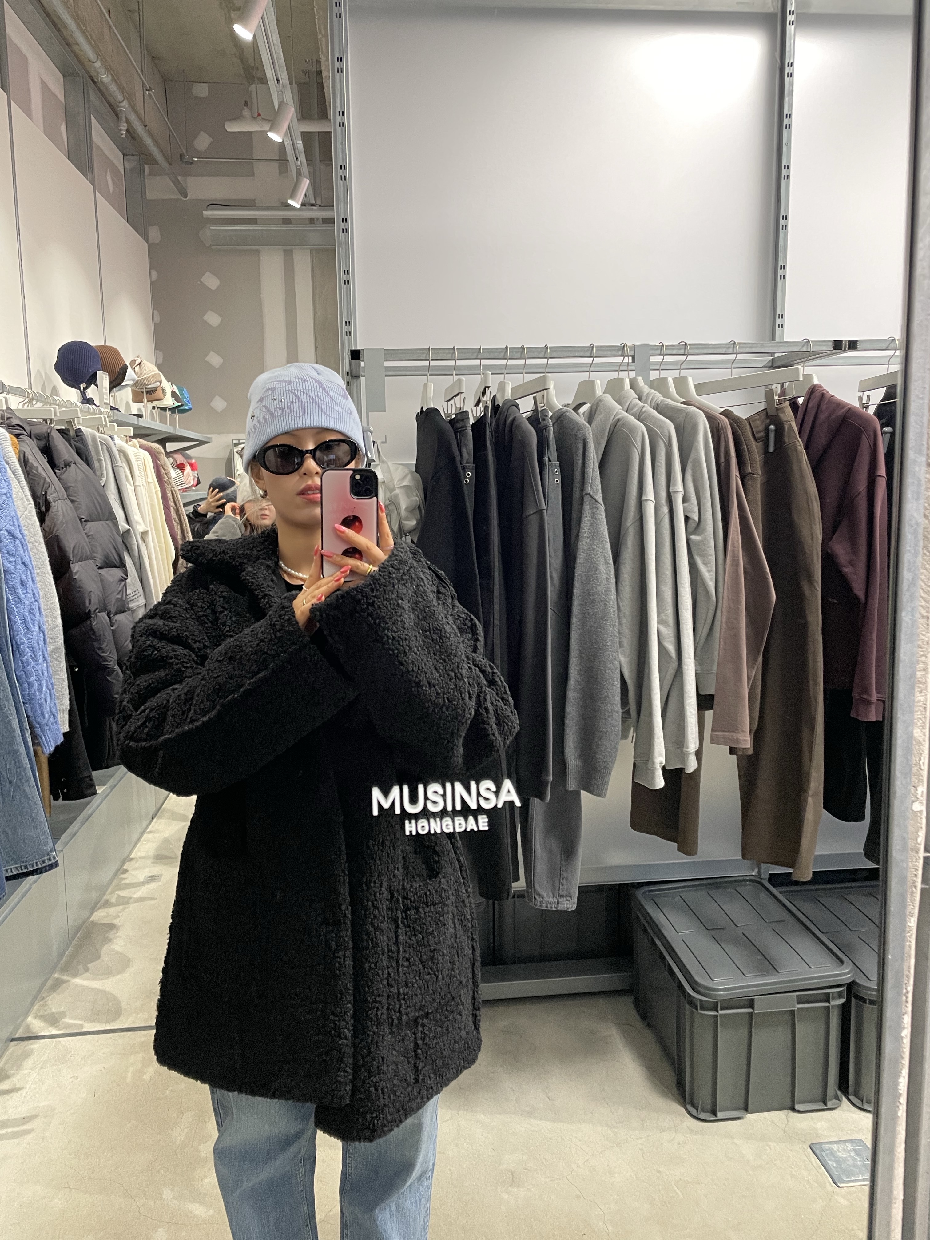 Supreme Leopard Velvet Camp Cap Tan - 24SS, Thisisneverthat Pertex T Down Jacket Black 착용 스타일 - 4