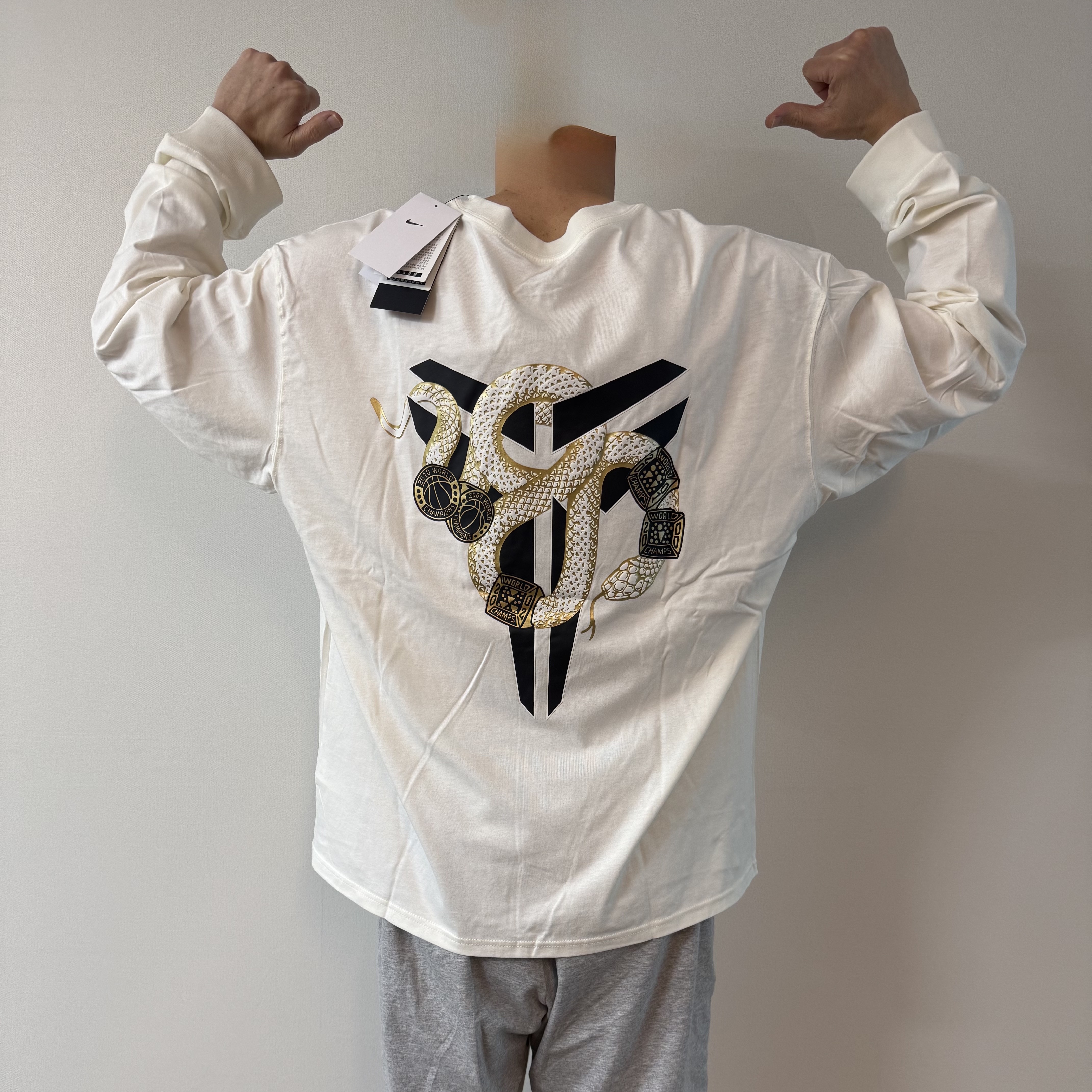 Nike Kobe Year of Mamba Max90 Long-Sleeve T-Shirt Sail (IB0242-133) 착용 스타일