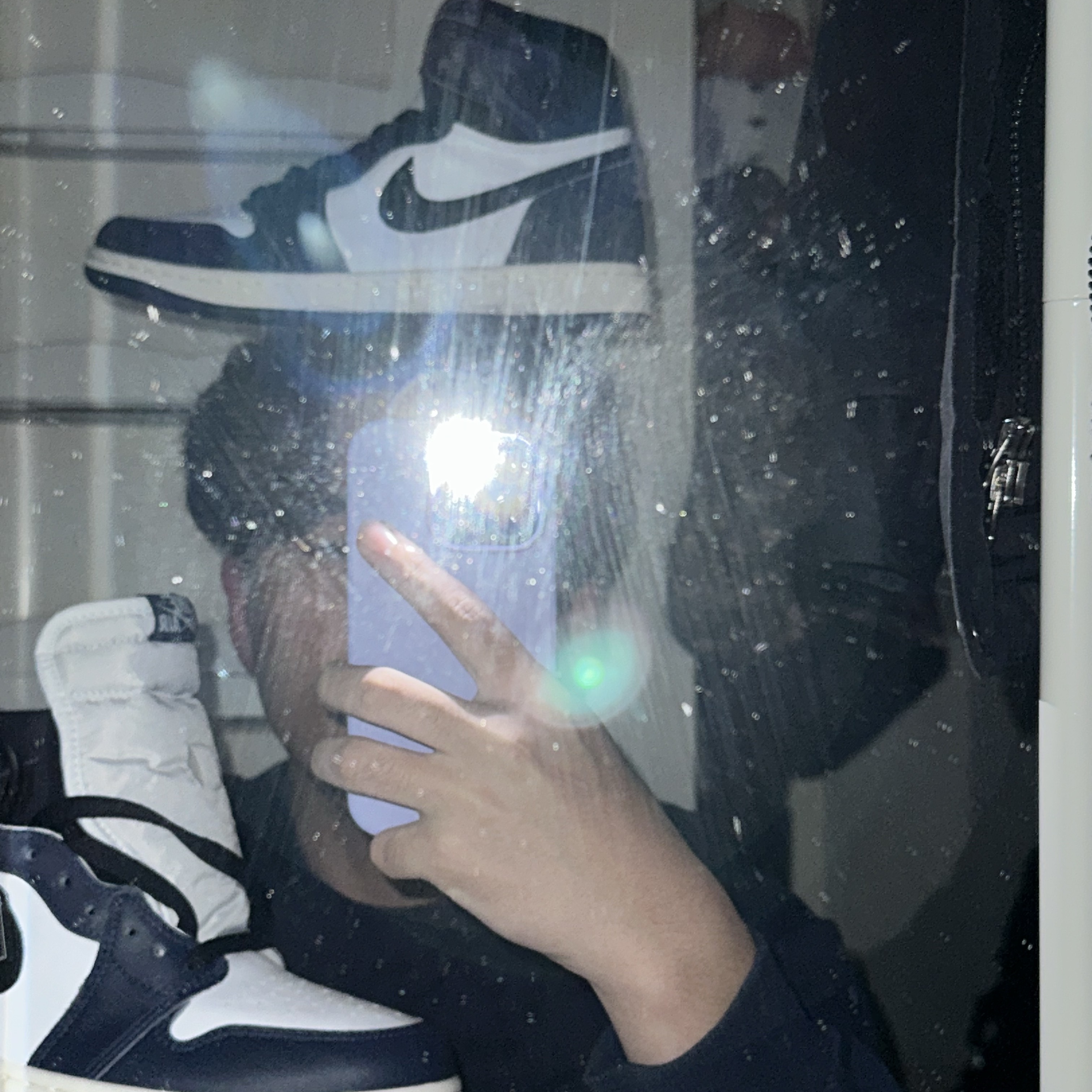 Jordan 1 Retro High OG Midnight Navy 착용 스타일 - 1