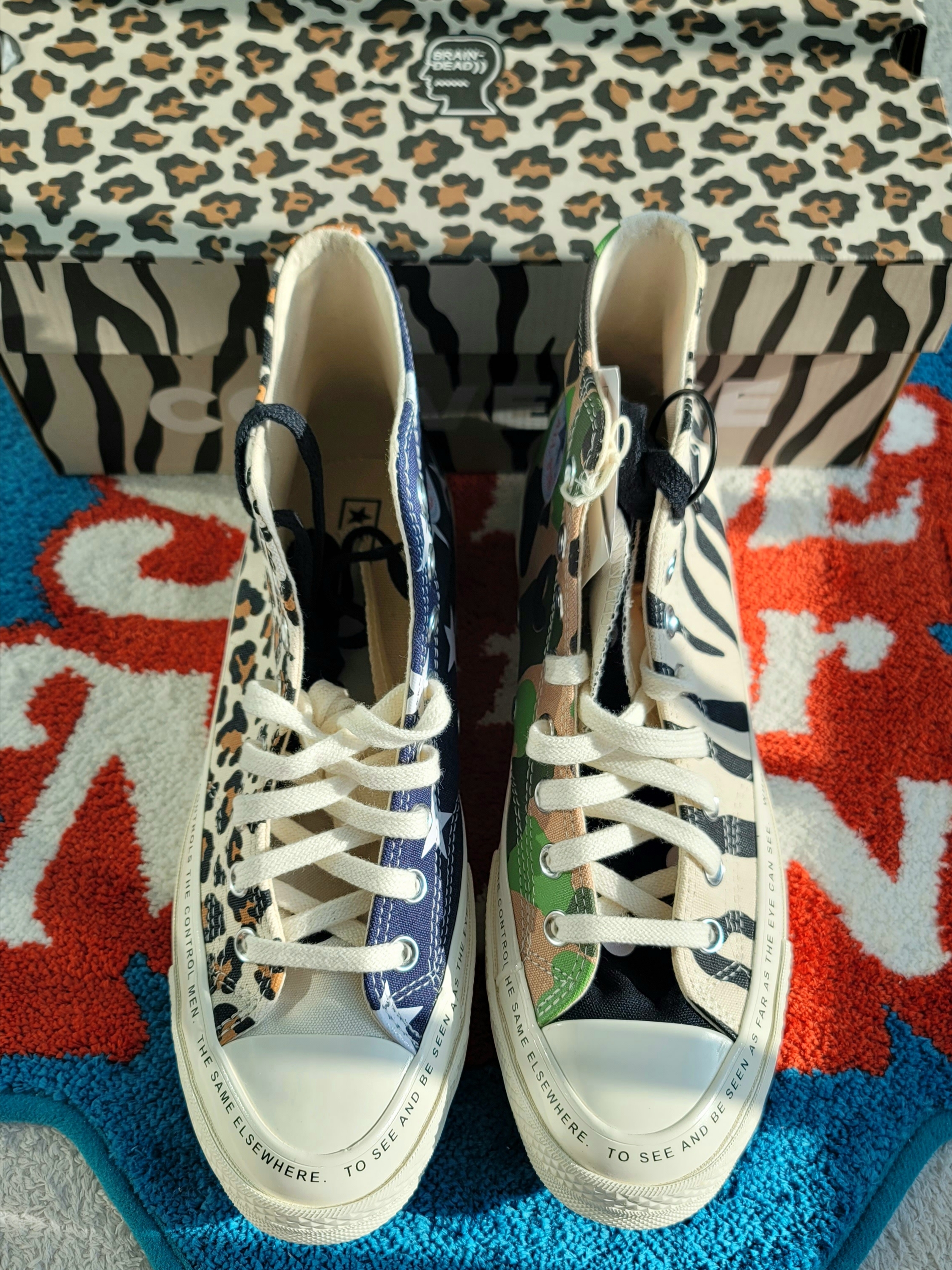 Converse x Brain Dead Chuck 70 Hi Egret White 착용 스타일 - 3