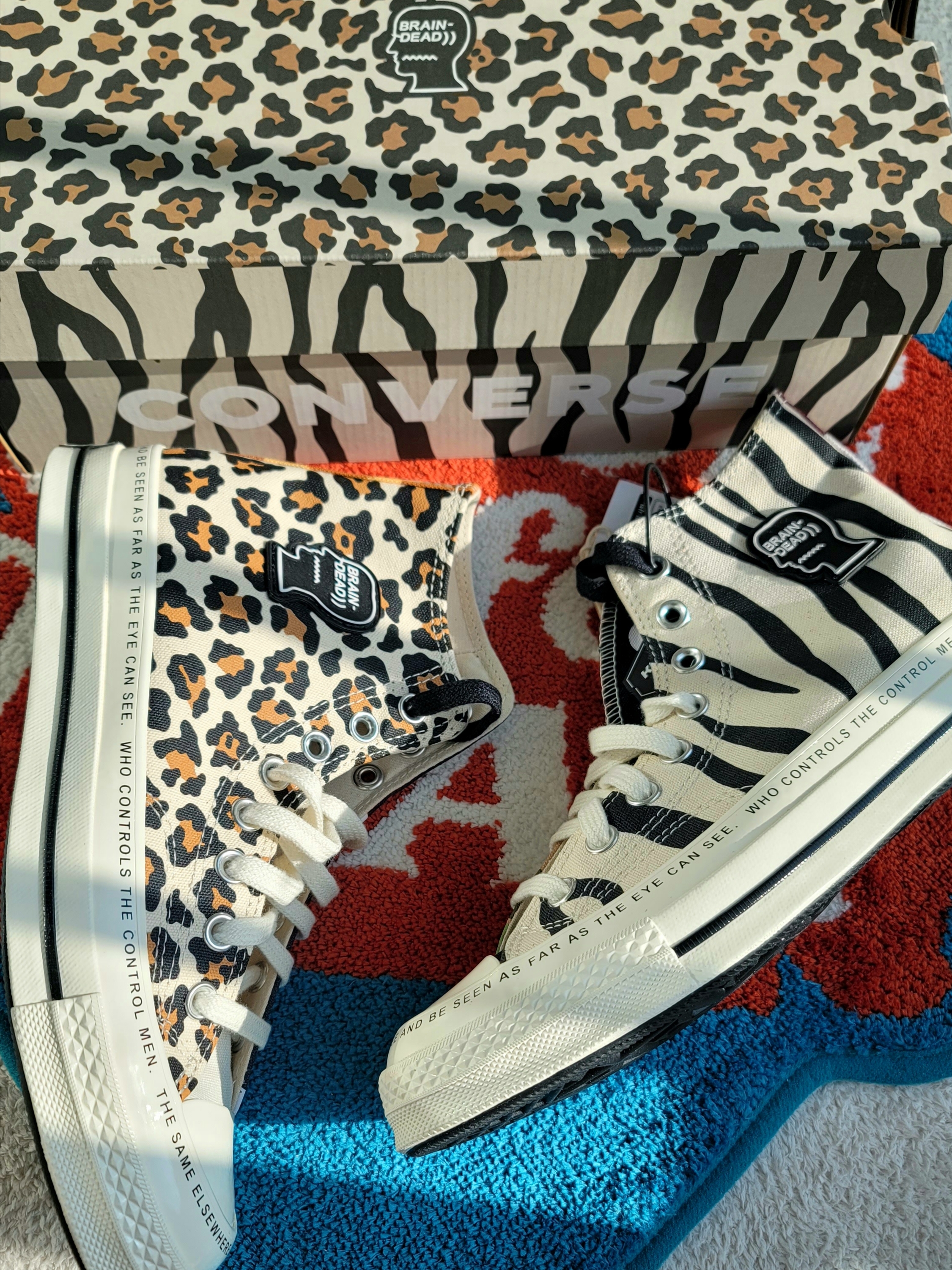 Converse x Brain Dead Chuck 70 Hi Egret White 착용 스타일 - 1