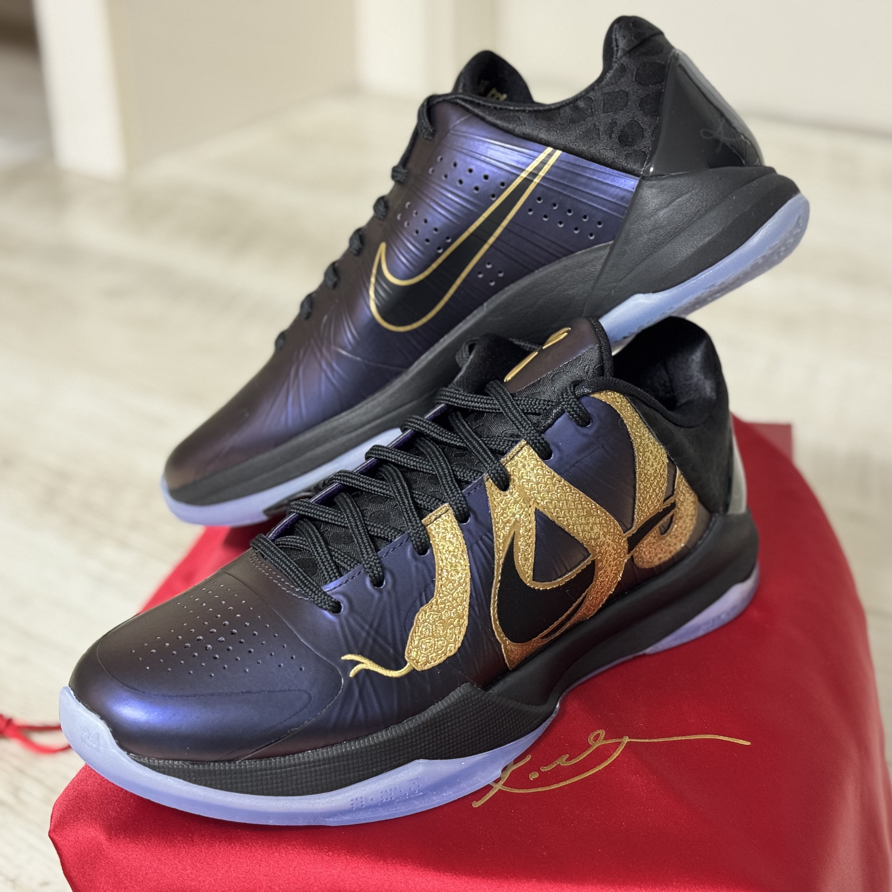 Nike Kobe 5 Protro Year of the Mamba Eggplant 착용 스타일 - 1