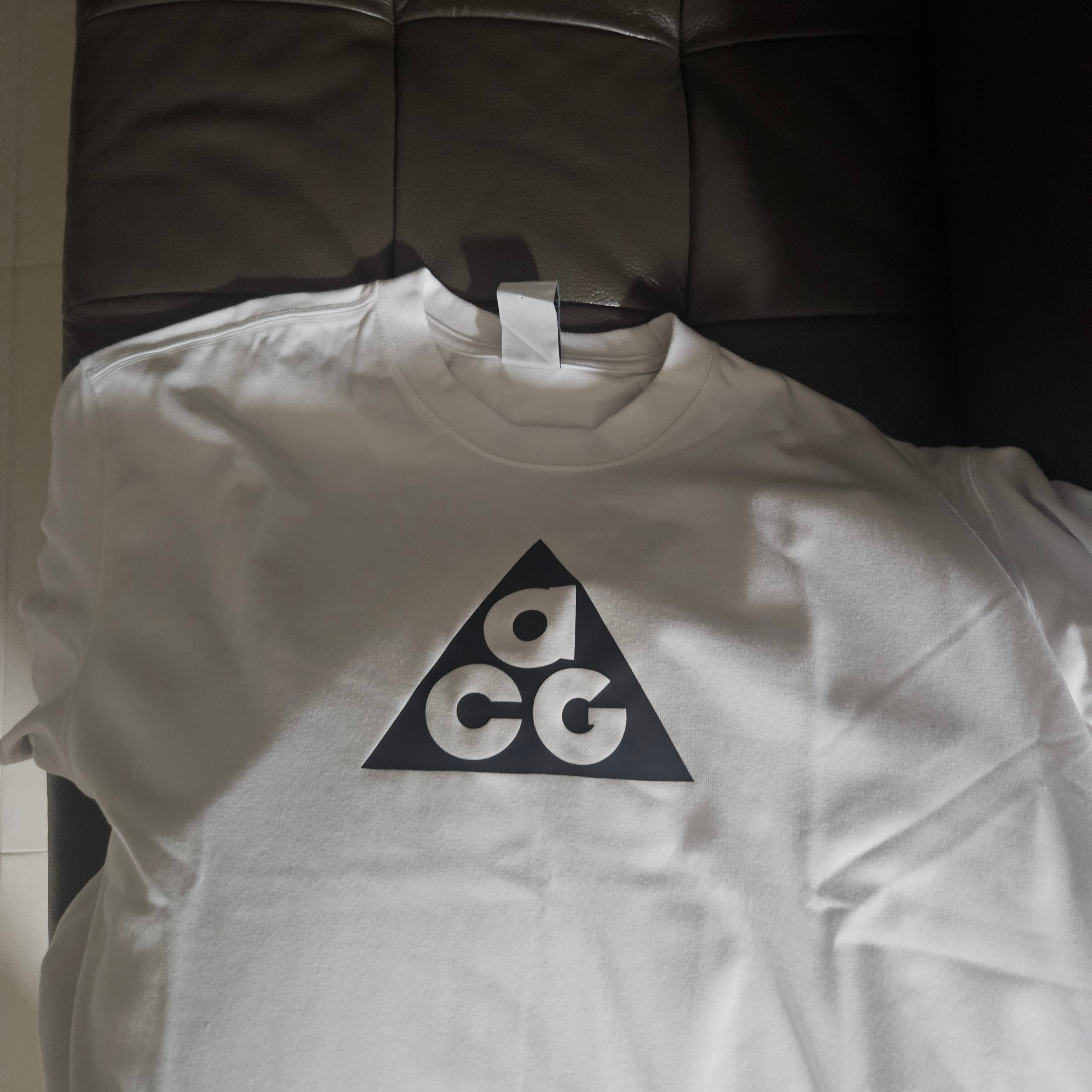 Nike ACG Dri-Fit T-Shirt White - Asia 착용 스타일