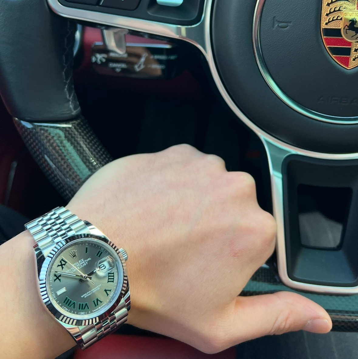 Rolex Datejust 36mm 126234 Slate Roman Jubilee 착용 스타일