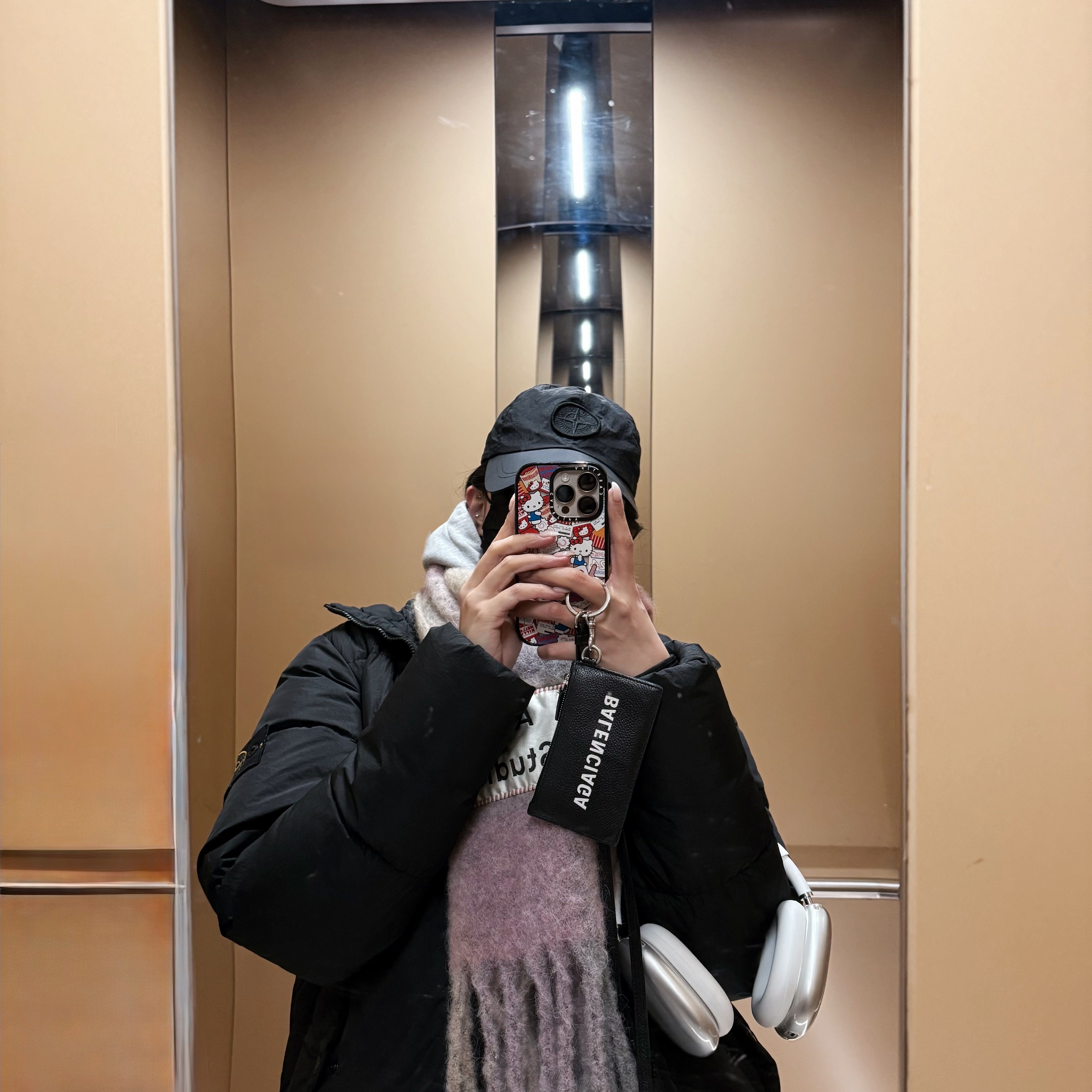 Stone Island 40123 Garment Dyed Crinkle Reps Down Jacket Black - 21FW, Acne Studios Mohair Check Muffler Fuchsia Lilac Pink 착용 스타일
