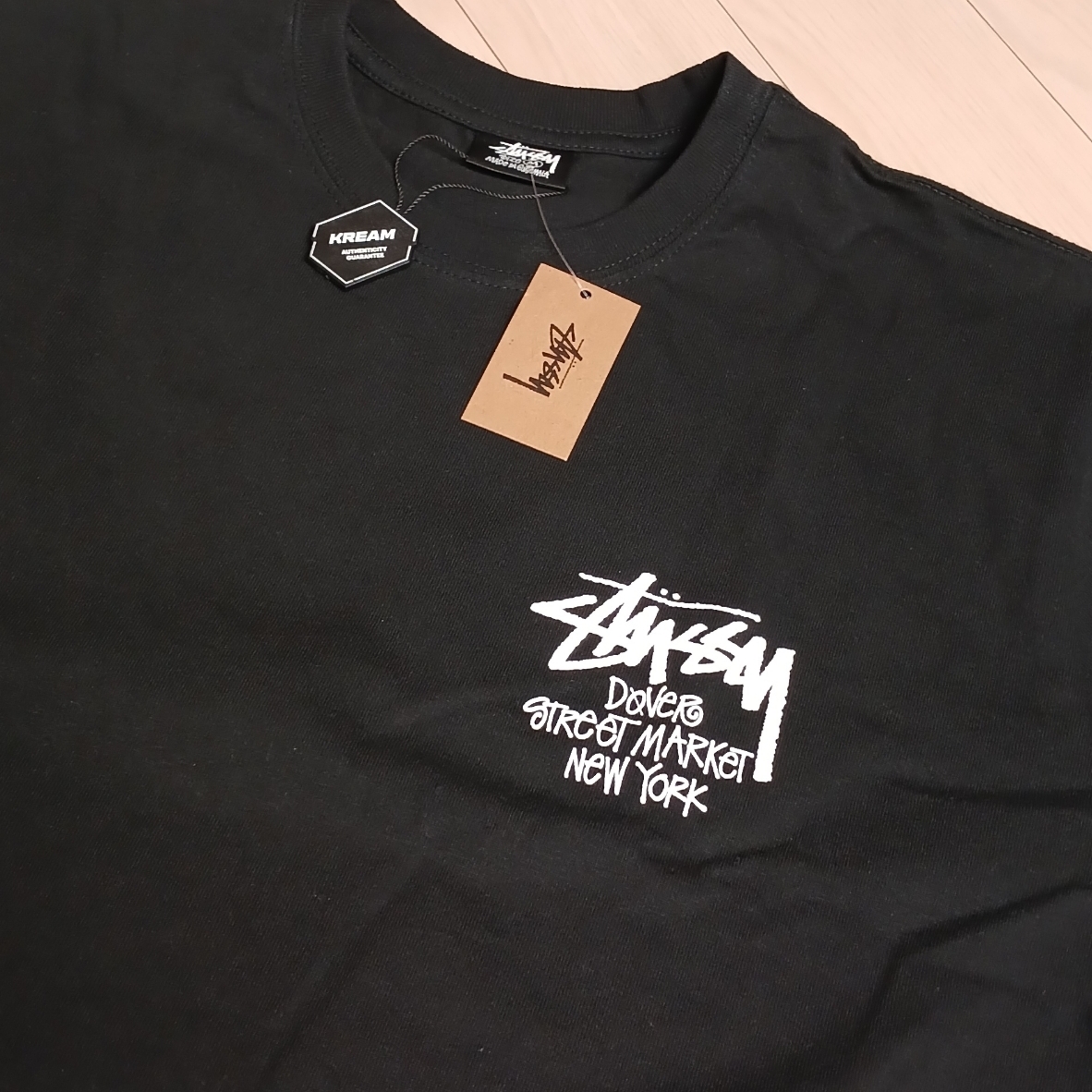 Stussy Stock DSM New York LS T-Shirt Black 착용 스타일 - 7