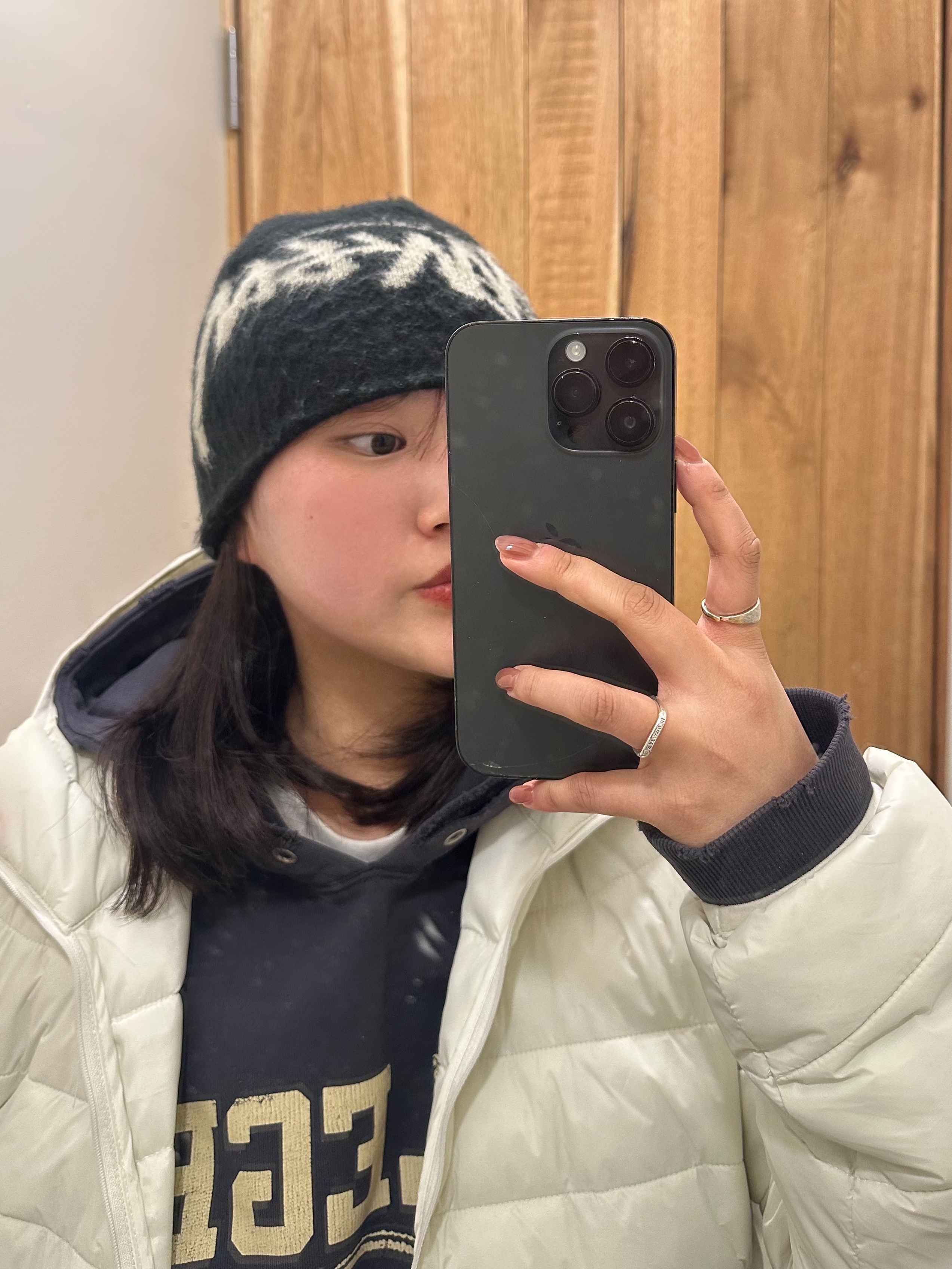 Stussy Brushed Out Stock Skullcap Beanie Black 착용 스타일