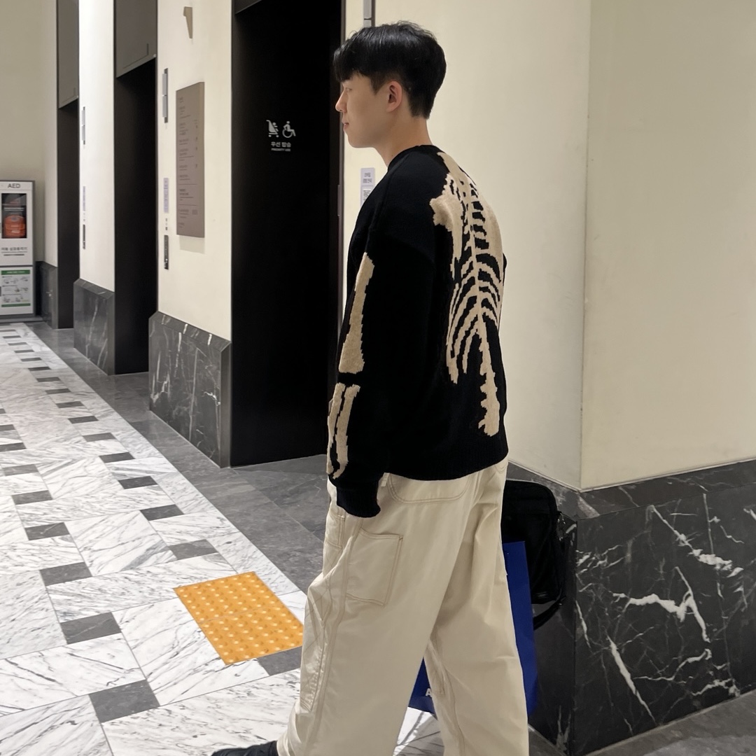 Kapital 5G Wool Bone Crewneck Sweater Black, Kapital Thin Canvas Zipper Wide Lumbar Pants Kinari 착용 스타일 - 2