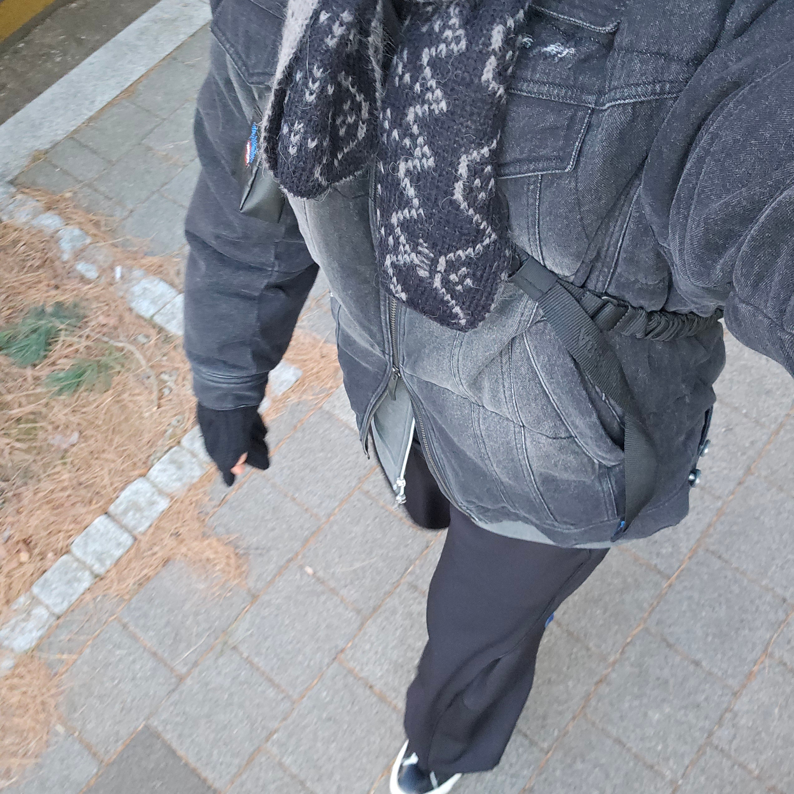 Ader Error Nox Puffer Jacket Noir, Polyteru Ethnic Pattern Muffler (Nordic) Black 착용 스타일 - 2