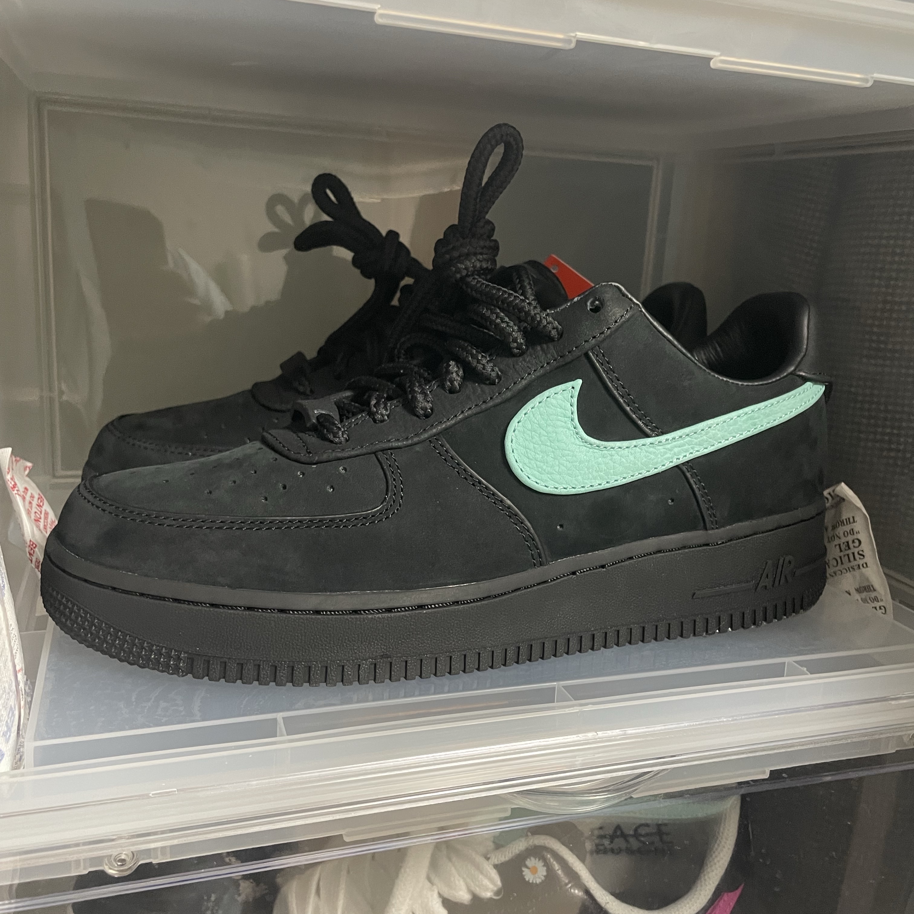 Nike x Tiffany & Co. Air Force 1 Low SP 1837 착용 스타일