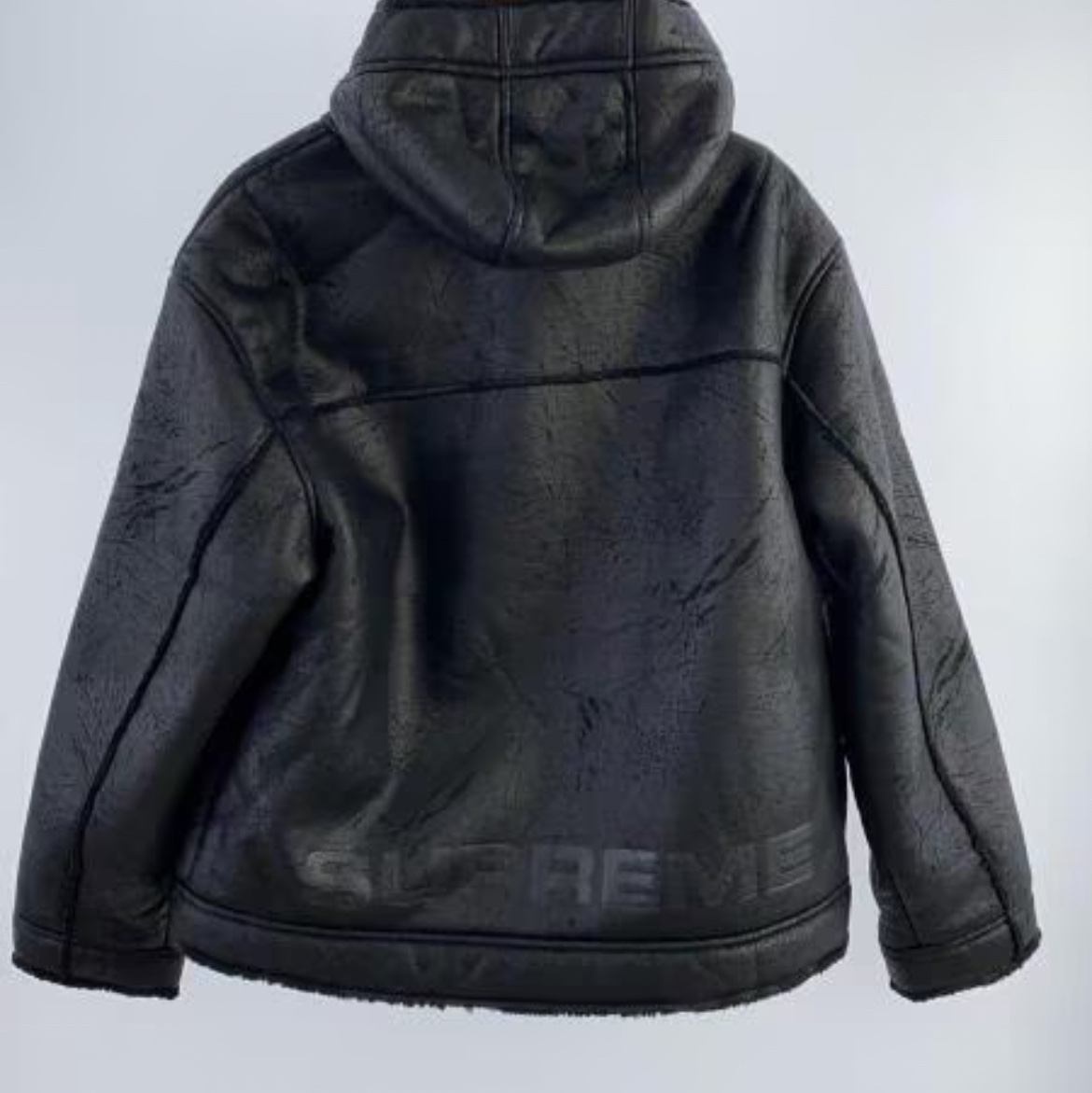 Supreme Faux Shearling Hooded Jacket Black - 23SS, Supreme Double Knee Painter Pant Rust - 24SS 착용 스타일 - 2