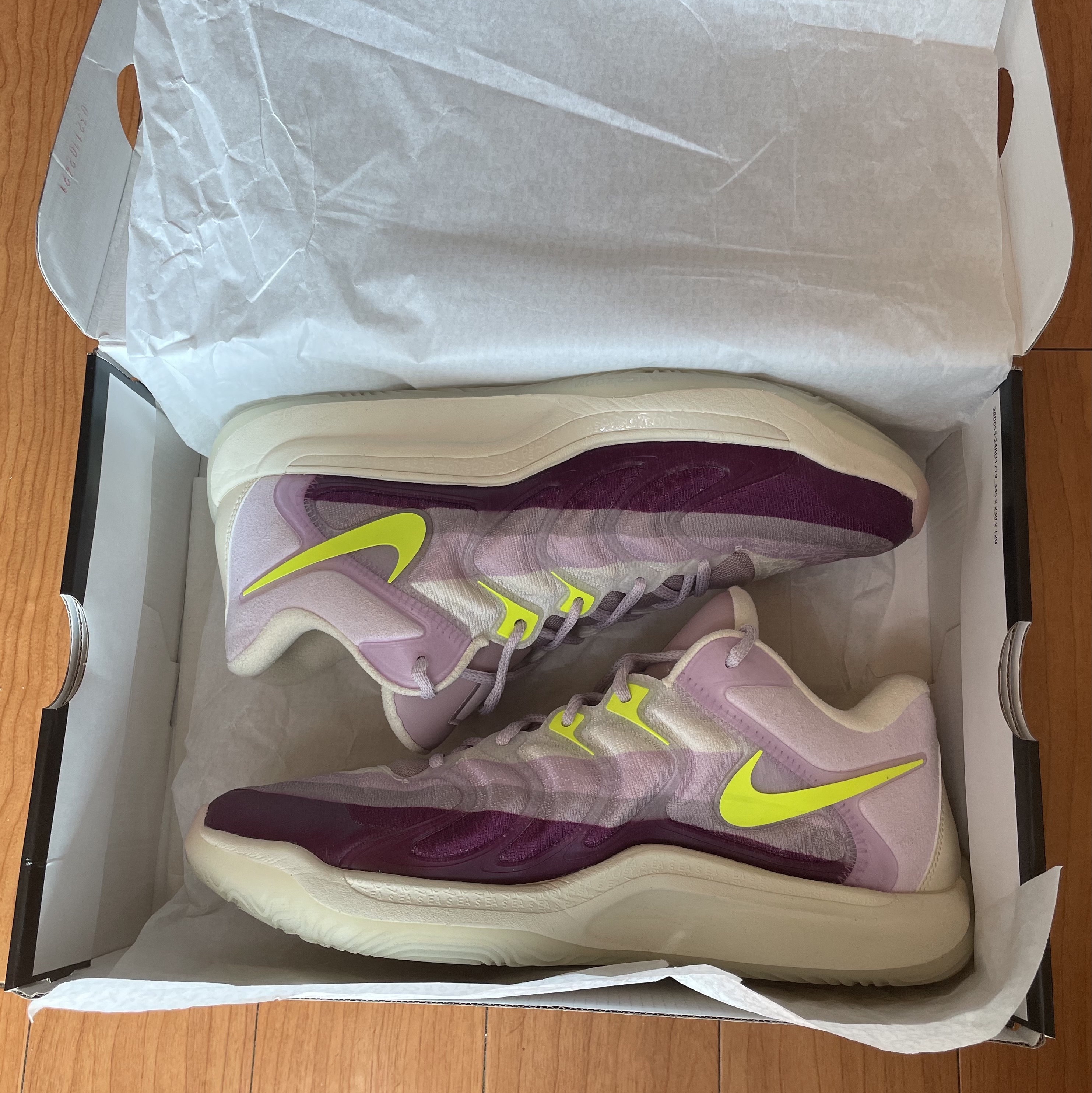 Nike KD 17 NPG EP Coconut Milk Laser 착용 스타일