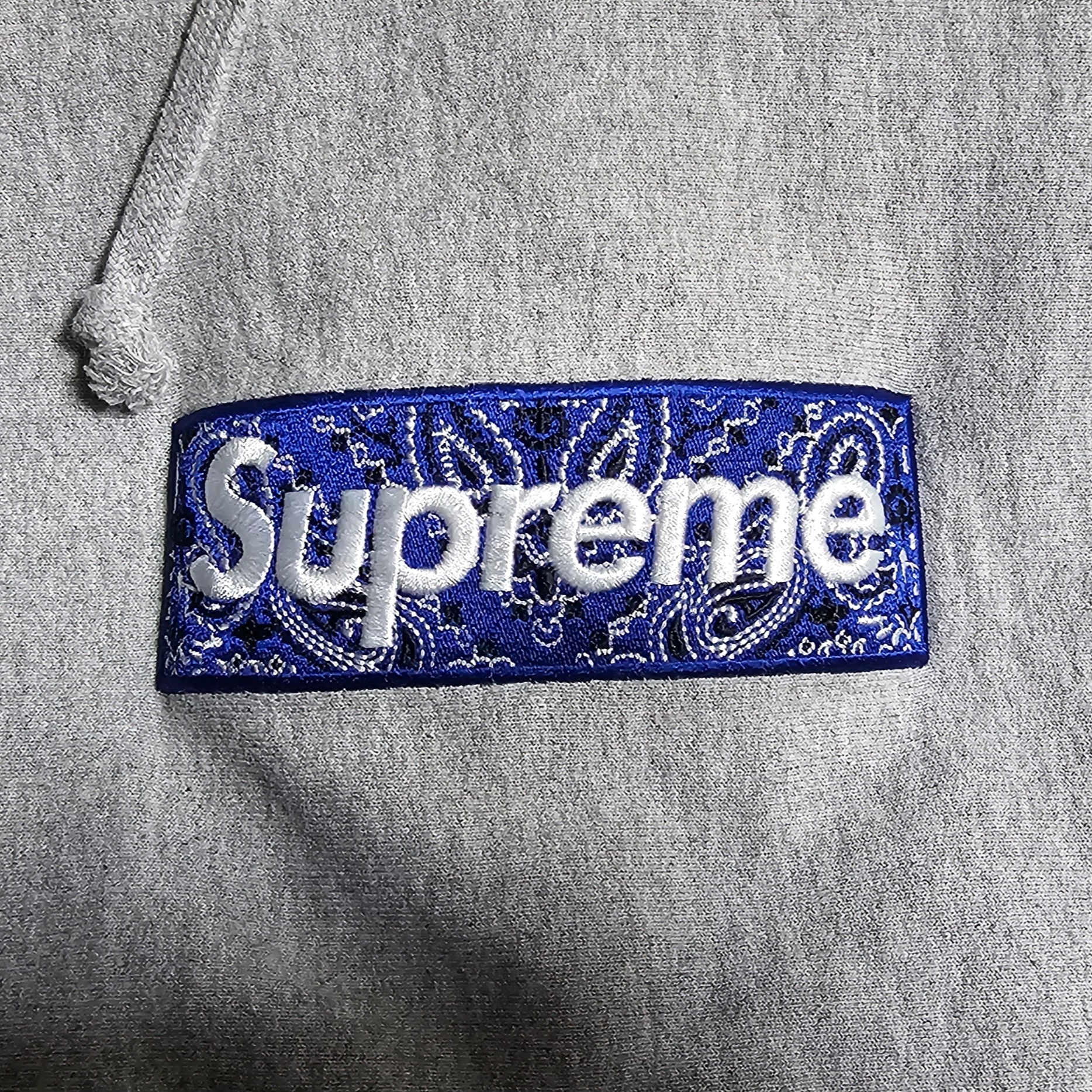 Supreme Bandana Box Logo Hooded Sweatshirt Heather Grey - 19FW 착용 스타일