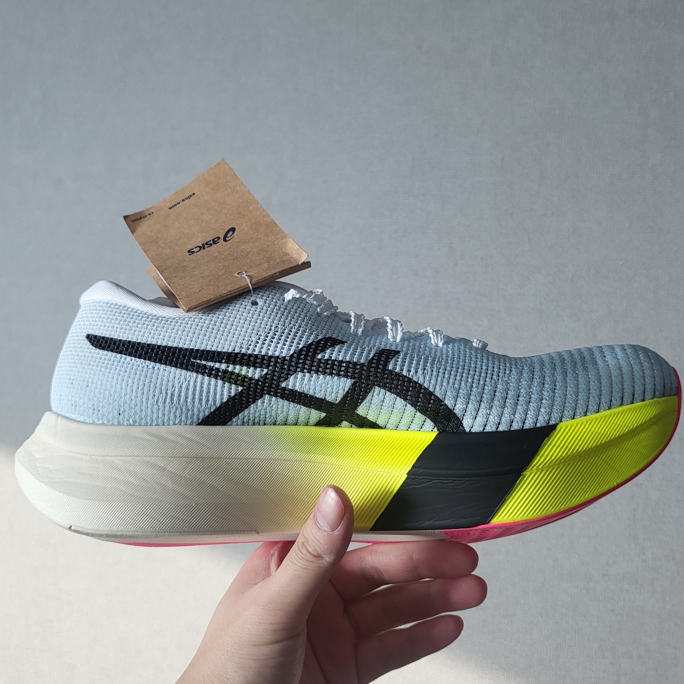 Asics Metaspeed Sky Paris Light Blue Black 착용 스타일 - 3